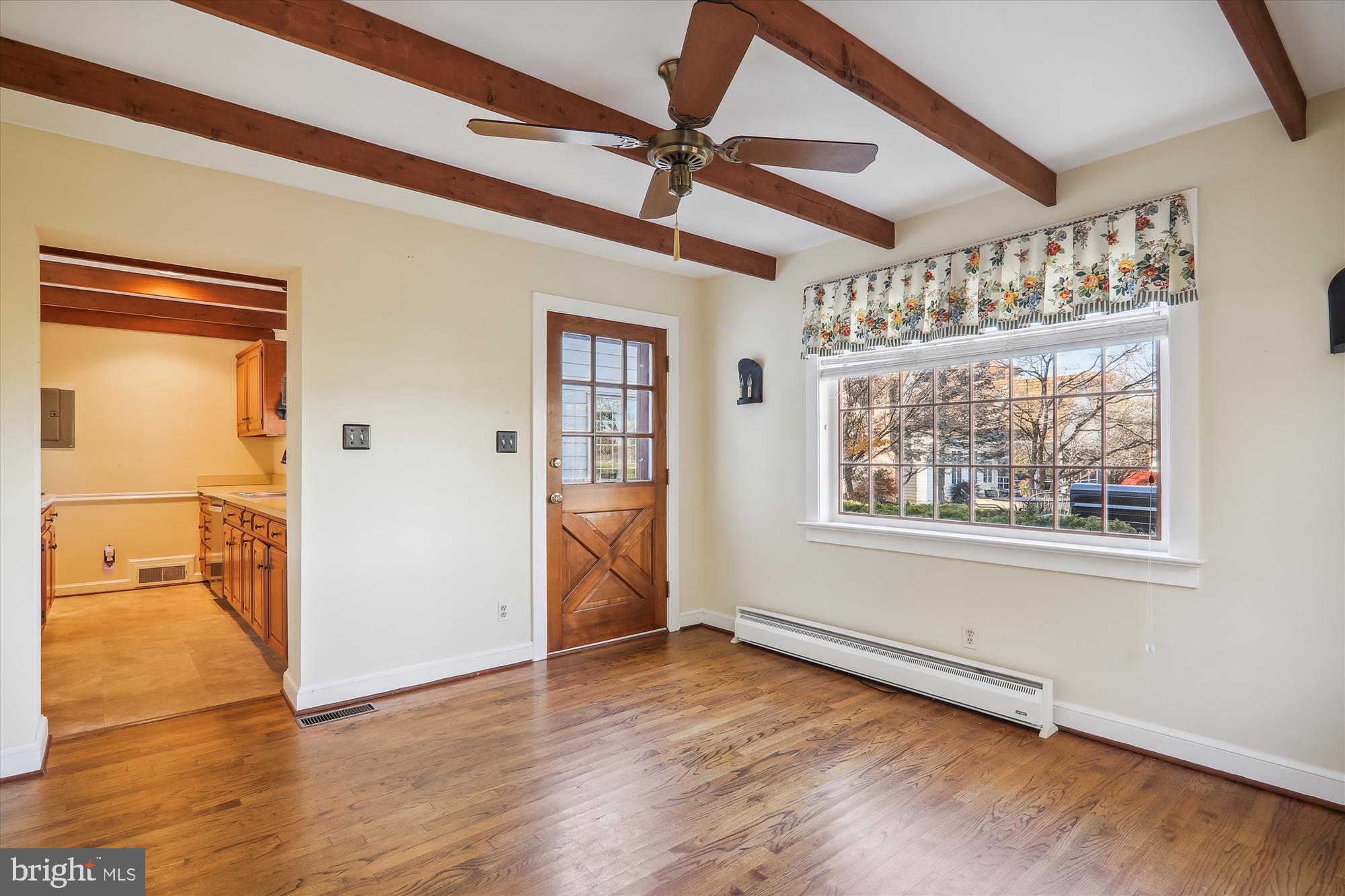 MANOR PARK - Residential