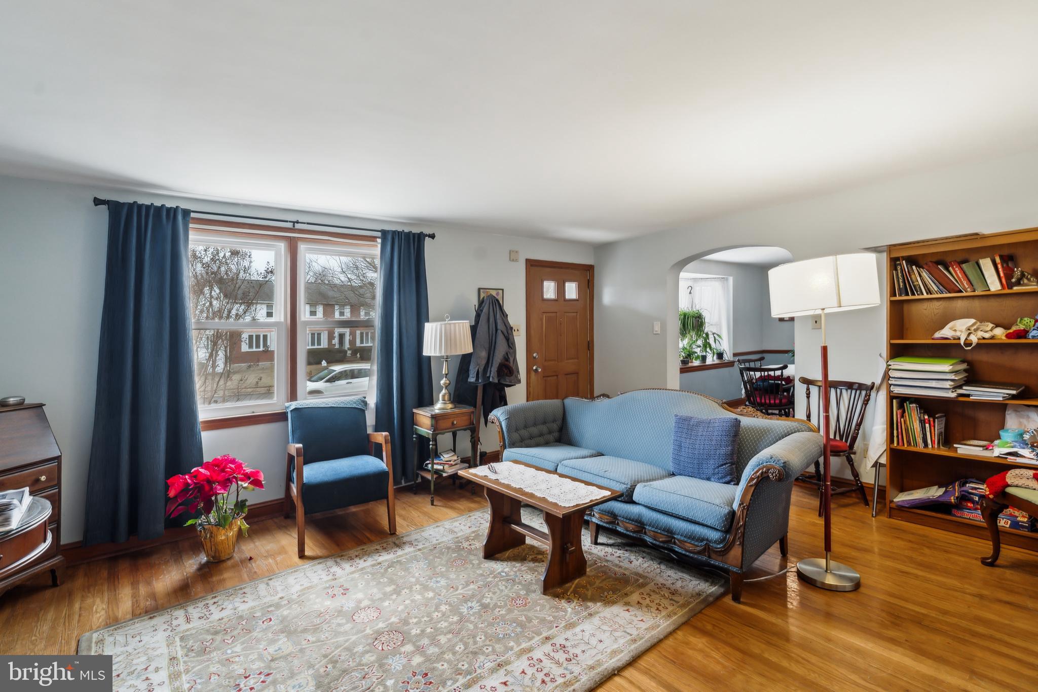 COLONIAL PARK - Residential