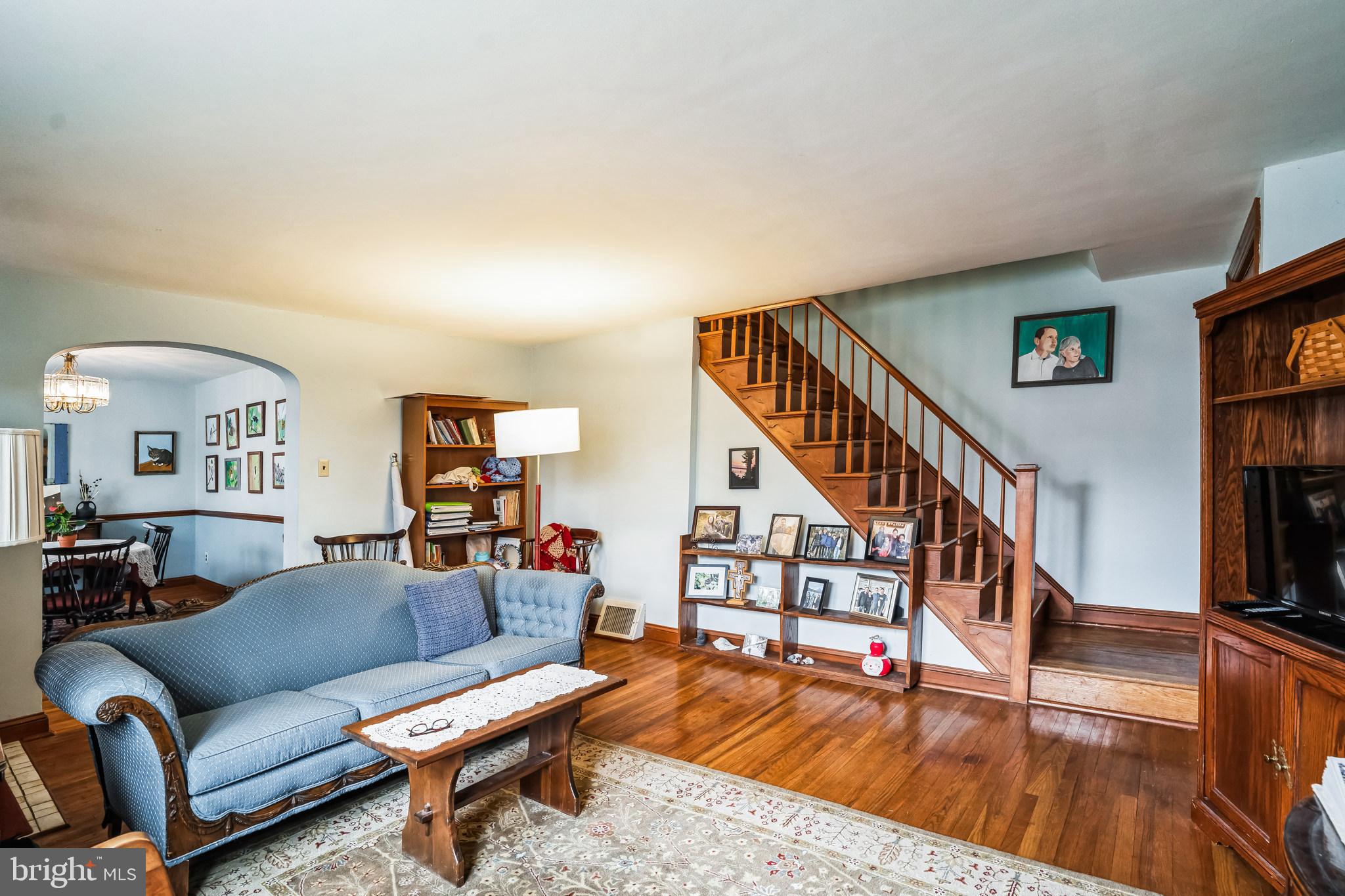 COLONIAL PARK - Residential