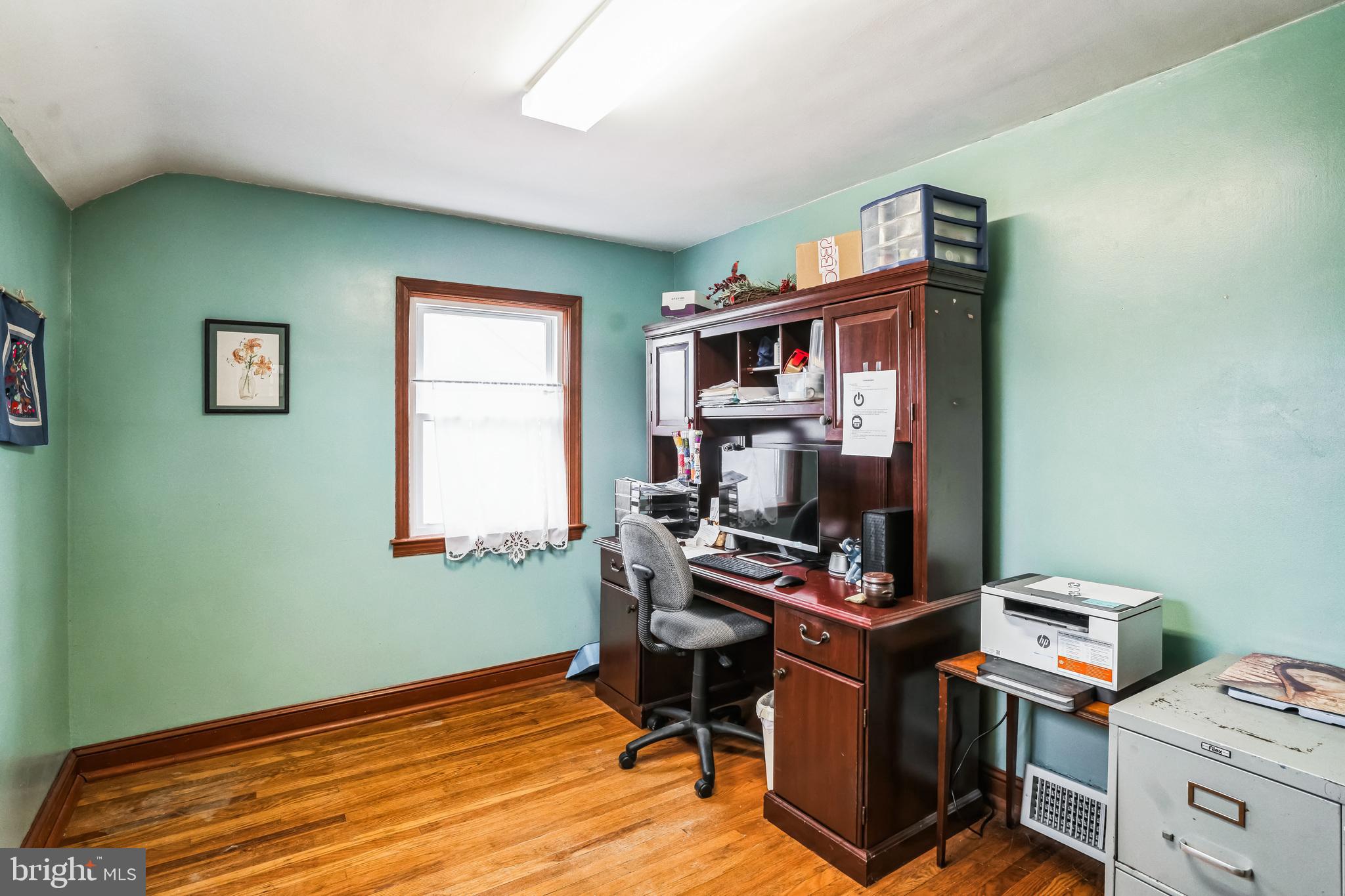 COLONIAL PARK - Residential