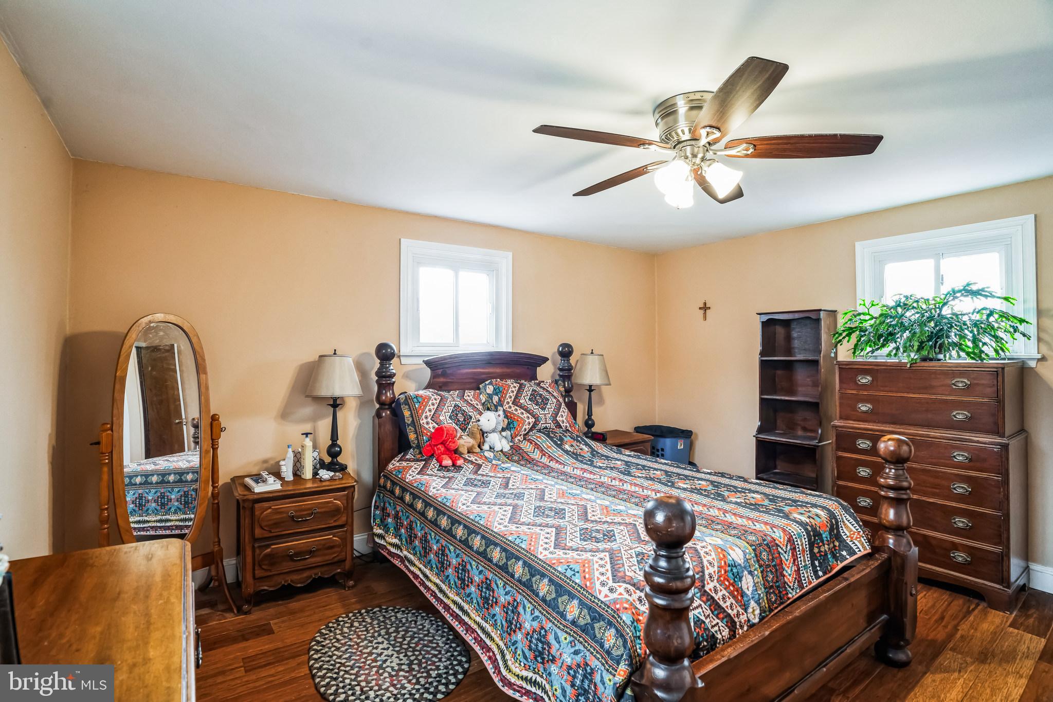 COLONIAL PARK - Residential