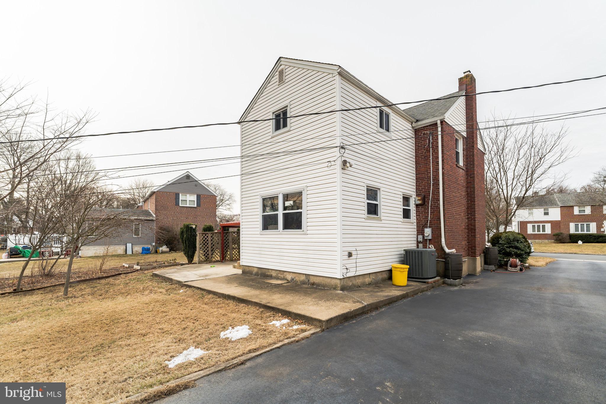 COLONIAL PARK - Residential