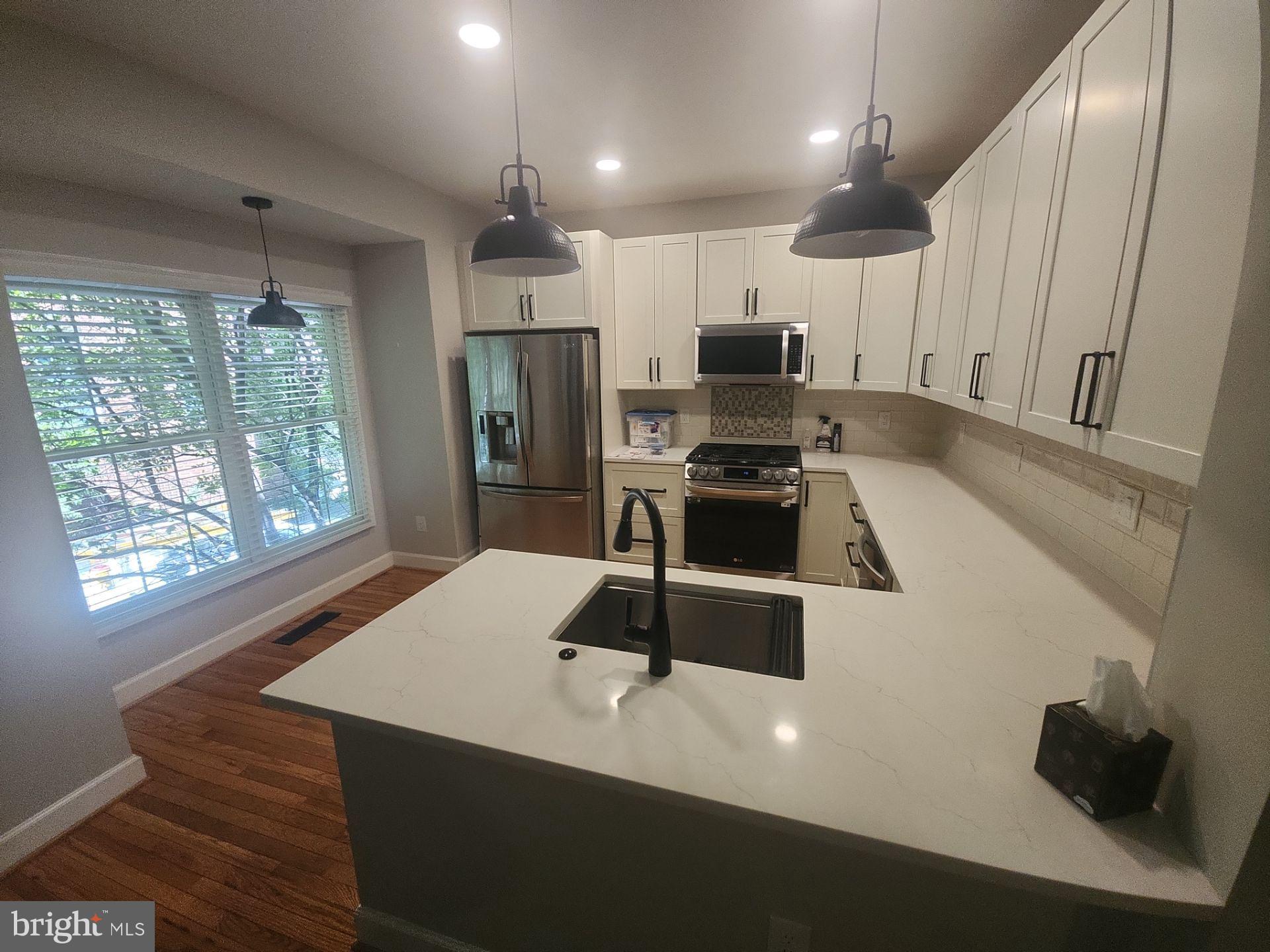 STONEGATE - Residential Lease