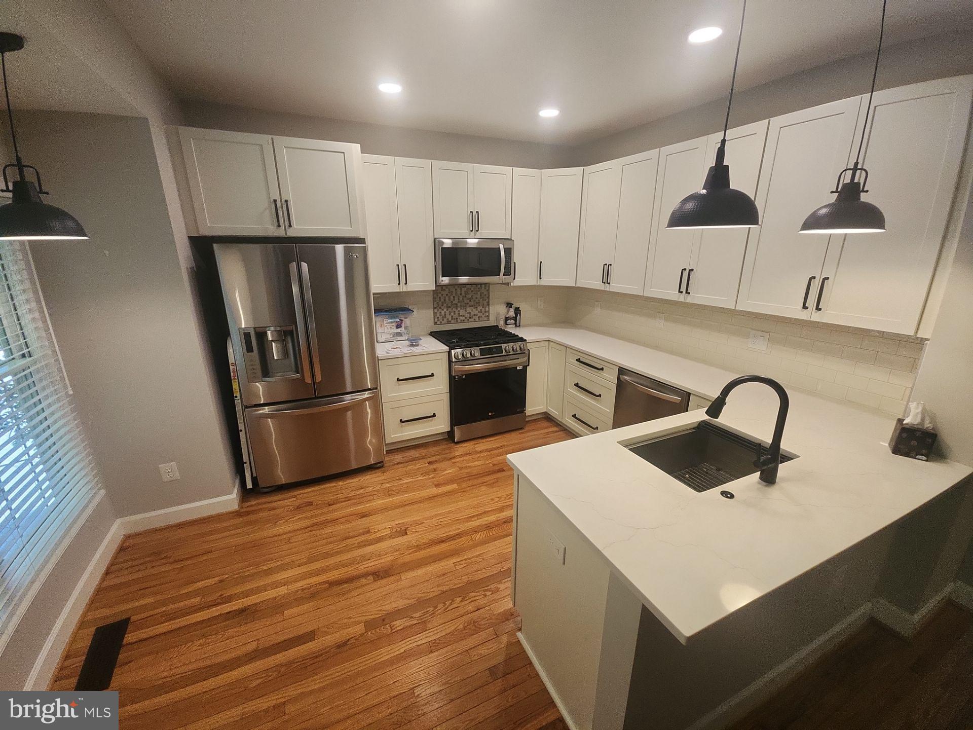 STONEGATE - Residential Lease