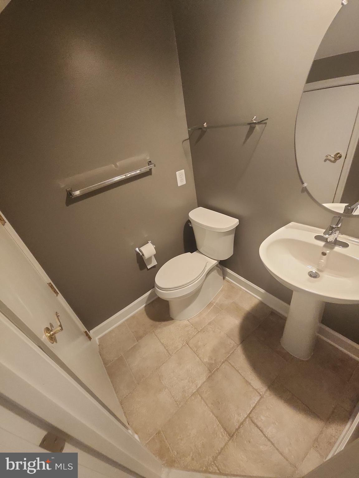 STONEGATE - Residential Lease