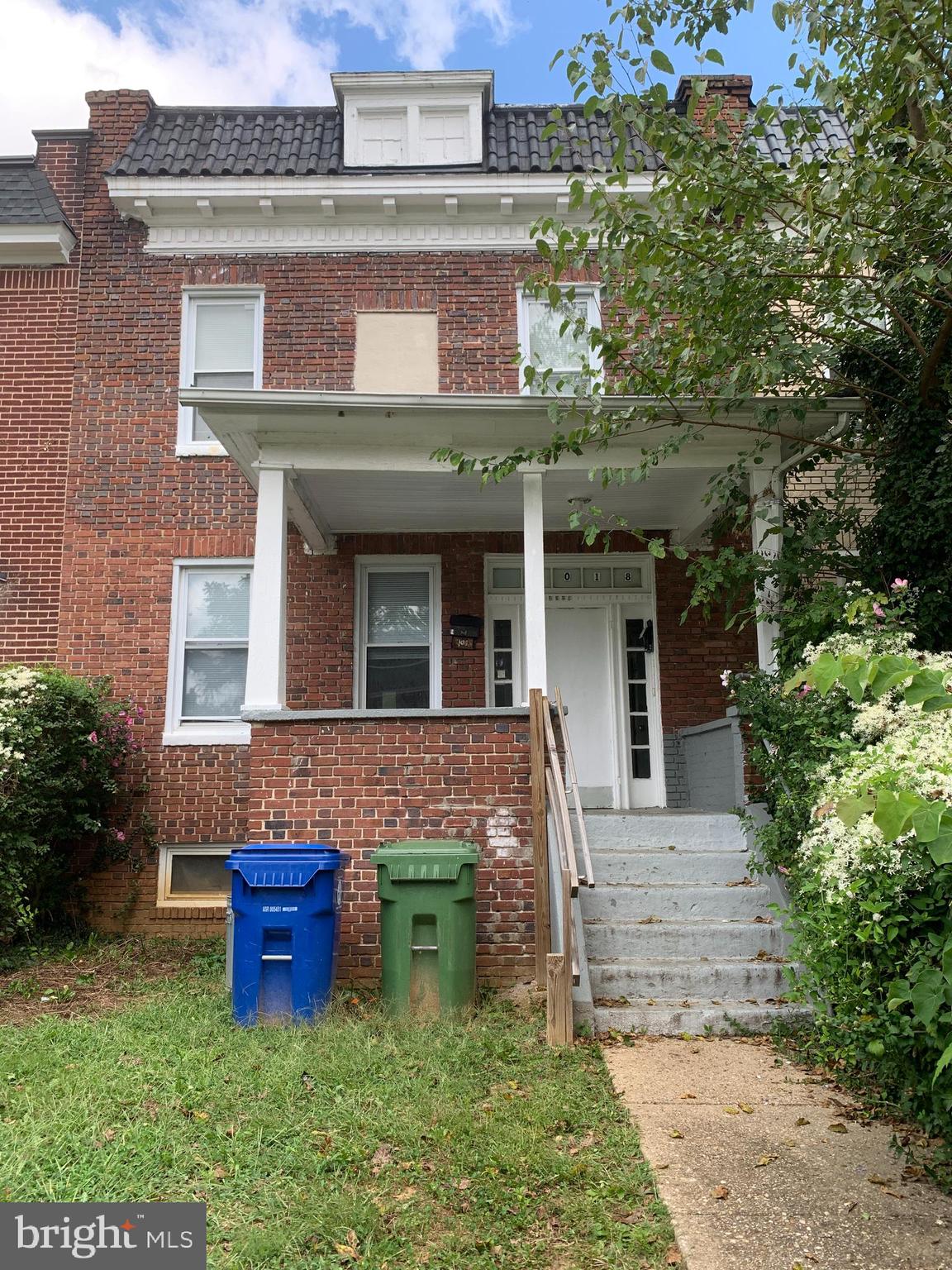 DORCHESTER - Residential Income