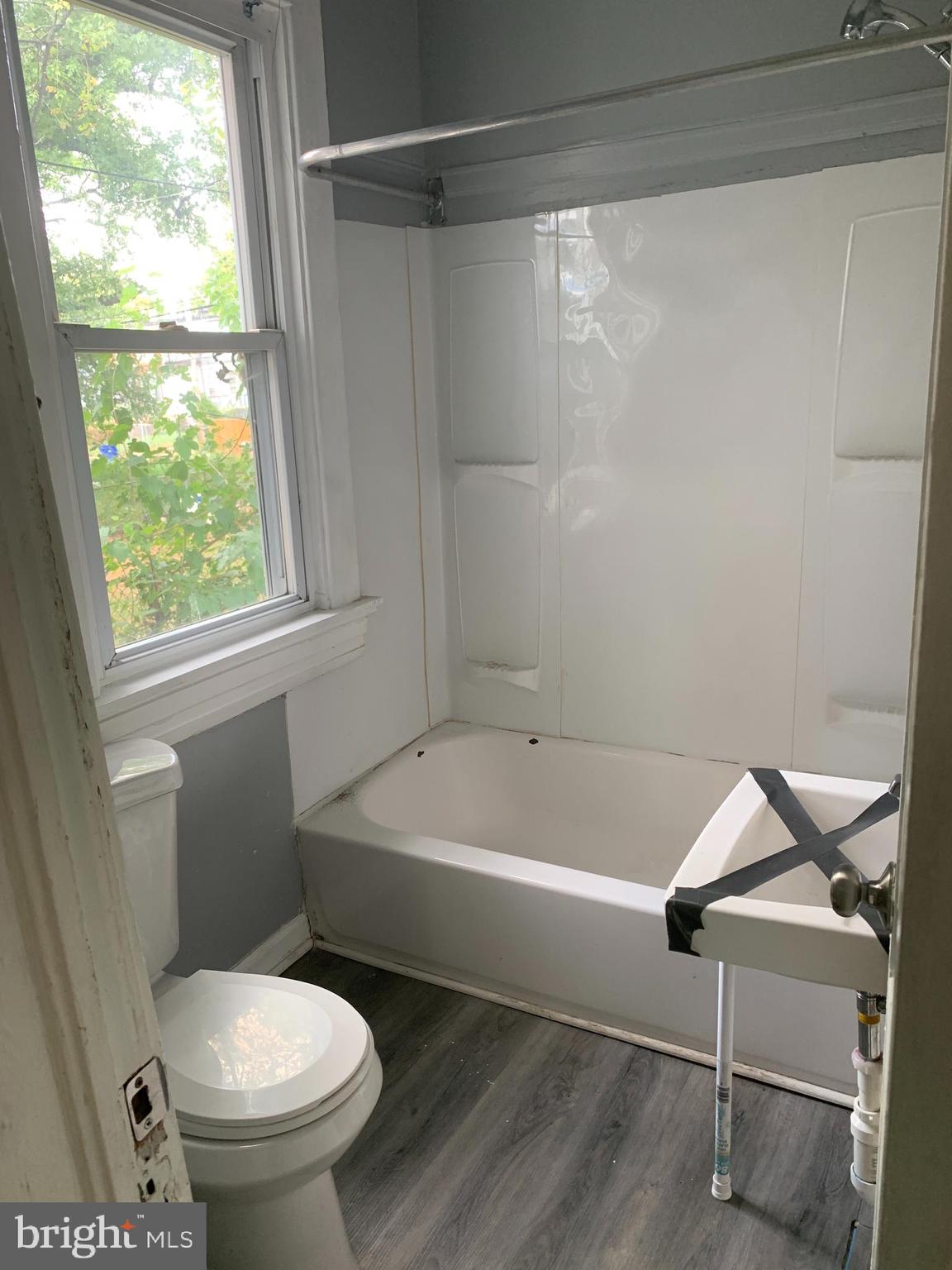 DORCHESTER - Residential Income