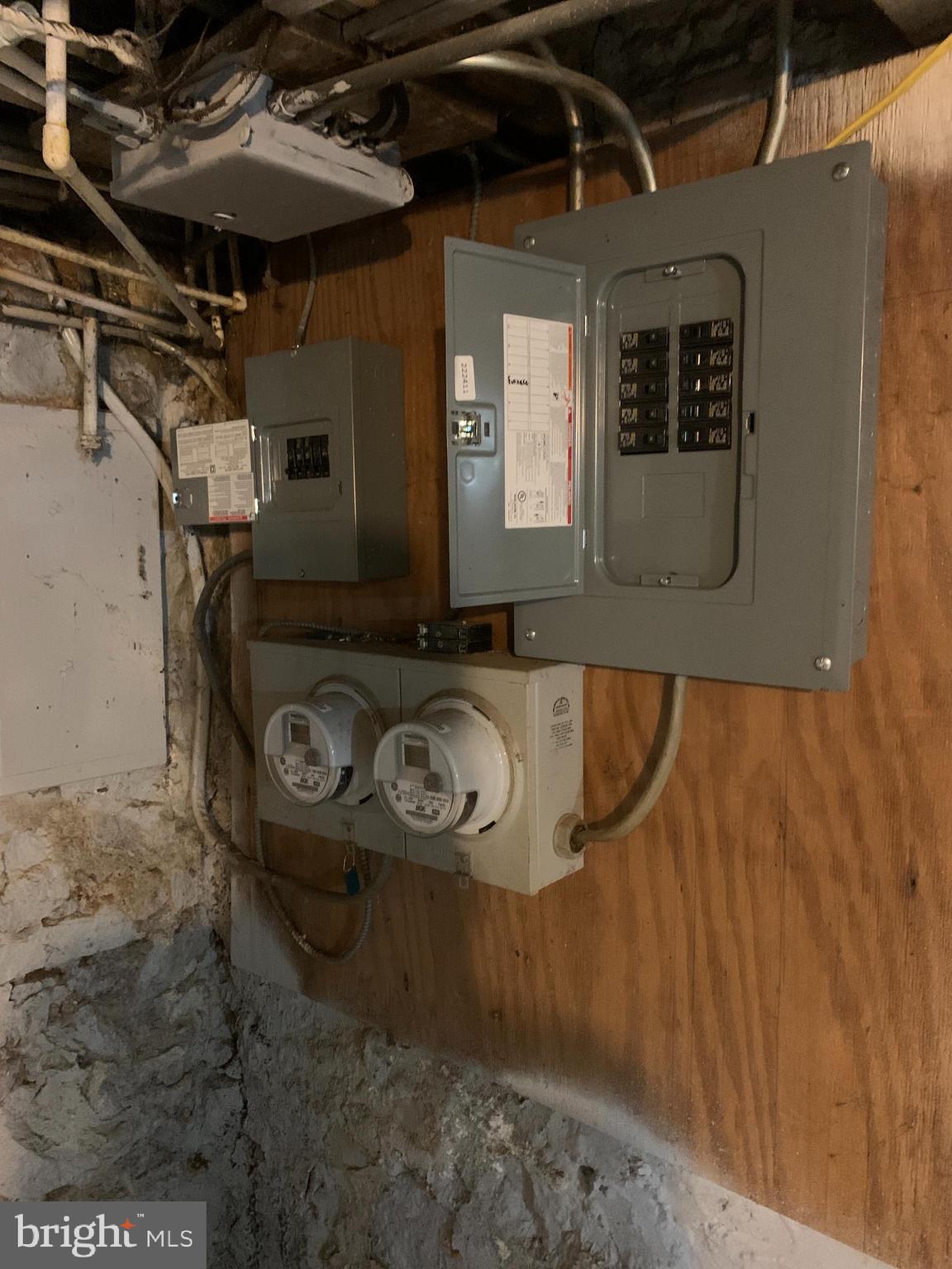 DORCHESTER - Residential Income