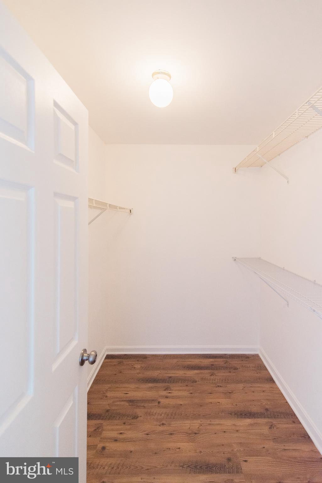 VILLAGE OF THOMAS RUN - Residential