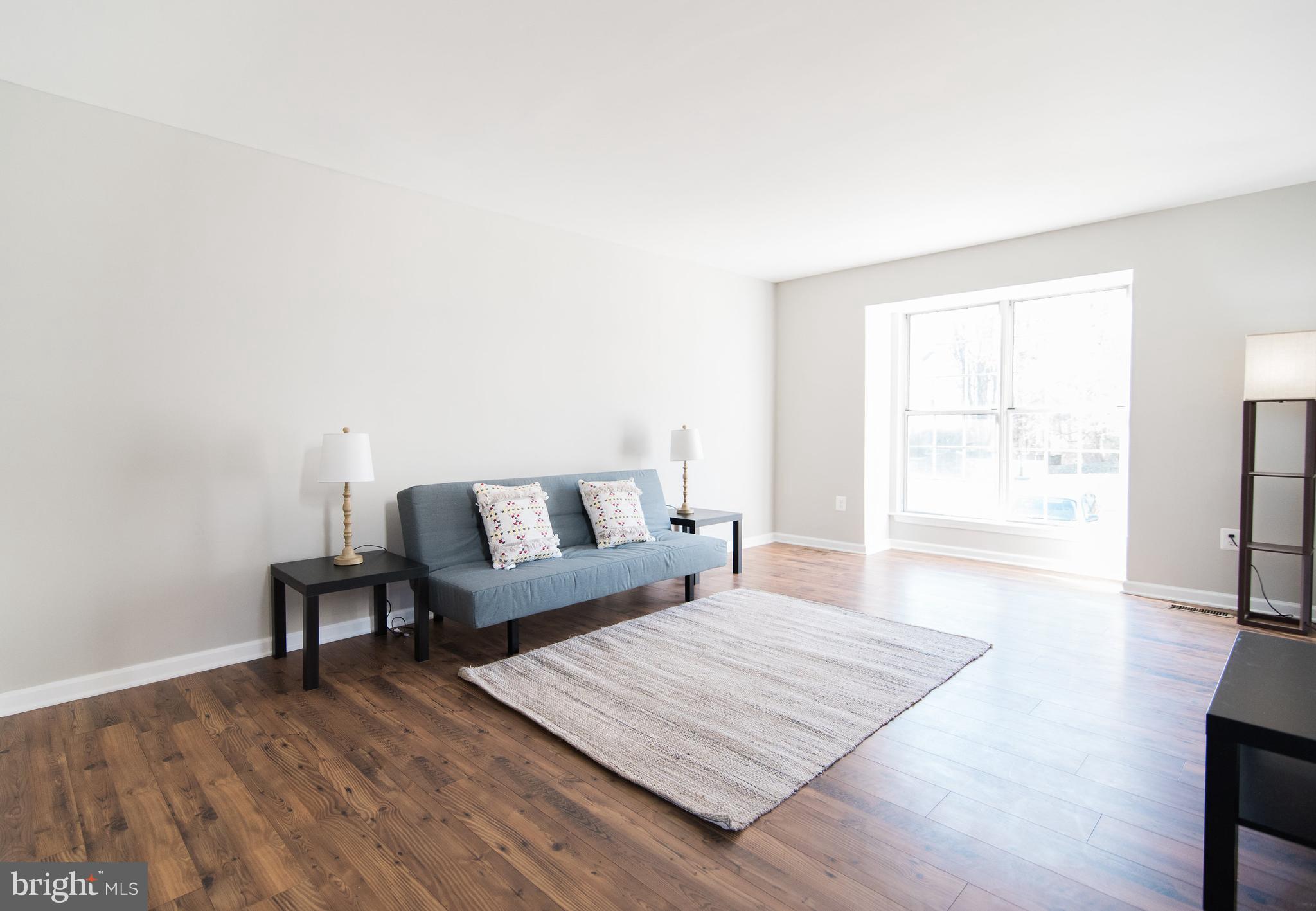 VILLAGE OF THOMAS RUN - Residential