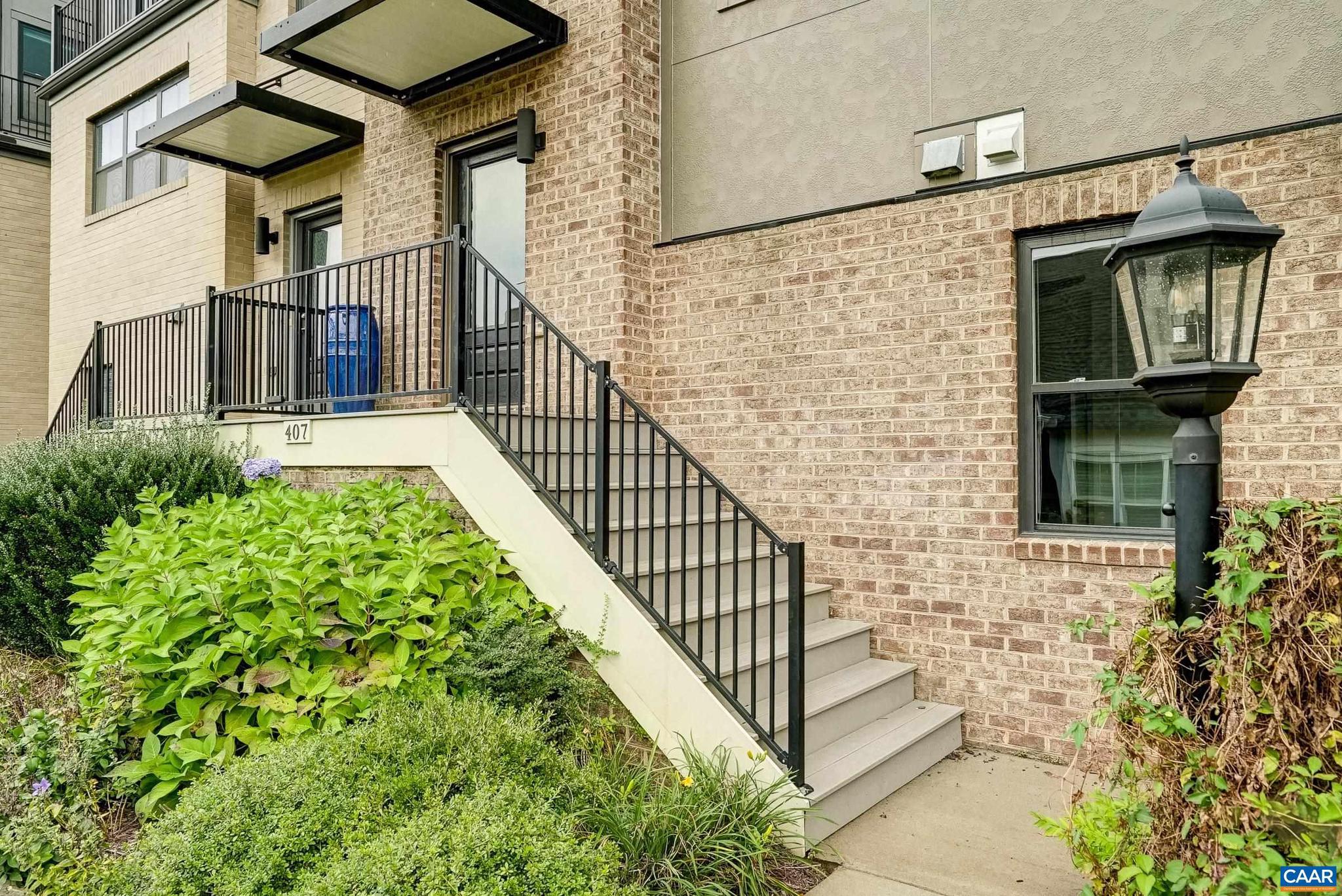 OLD TRAIL - Residential