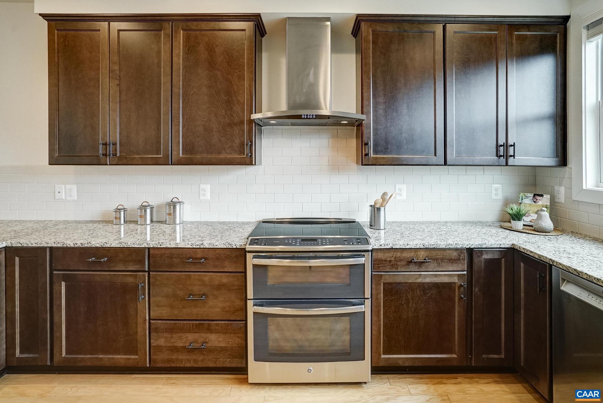 OLD TRAIL - Residential