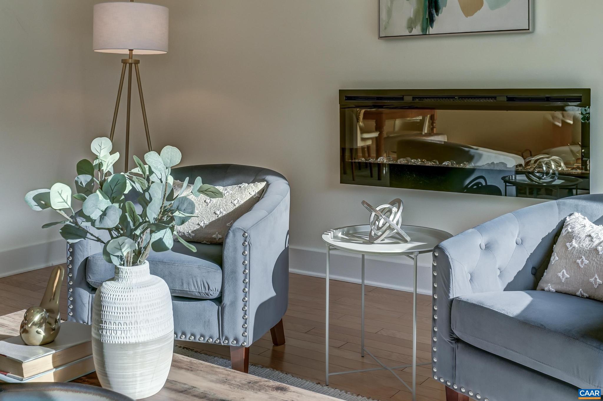 OLD TRAIL - Residential