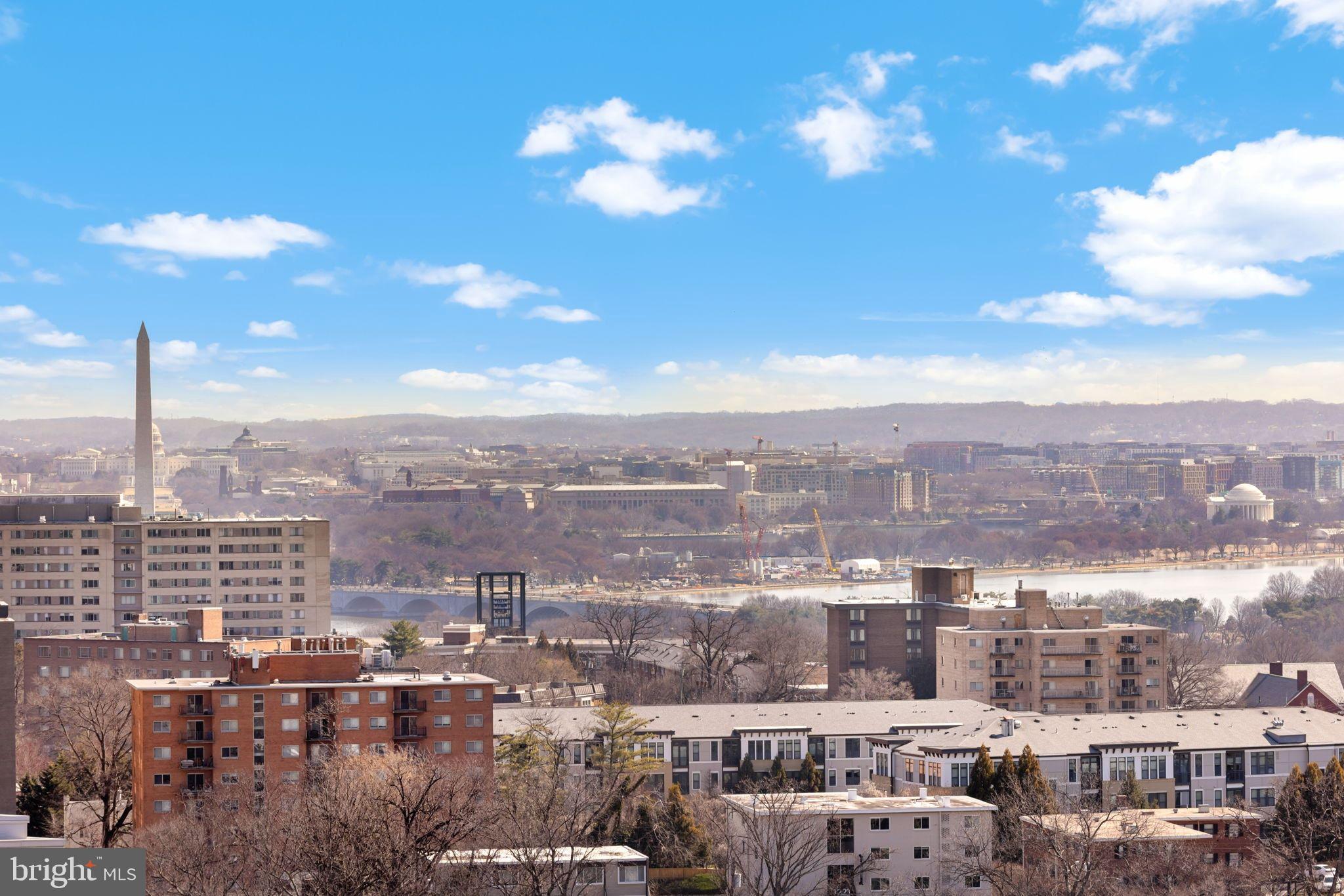 1301 N COURTHOUSE ROAD 1805