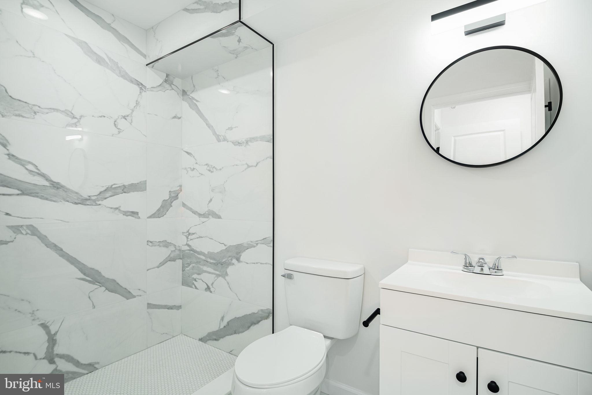 GRAYS FERRY - Commercial Sale