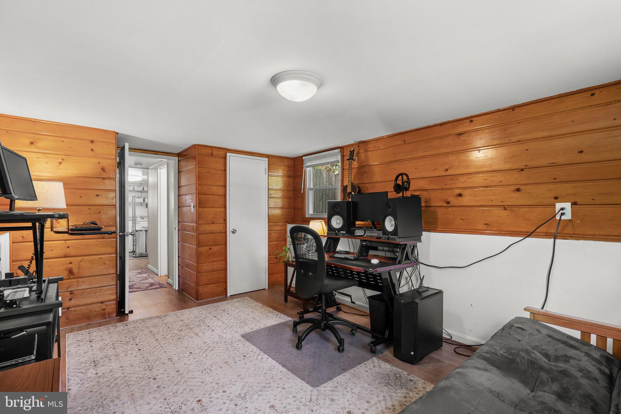 WHEATON WOODS - Residential