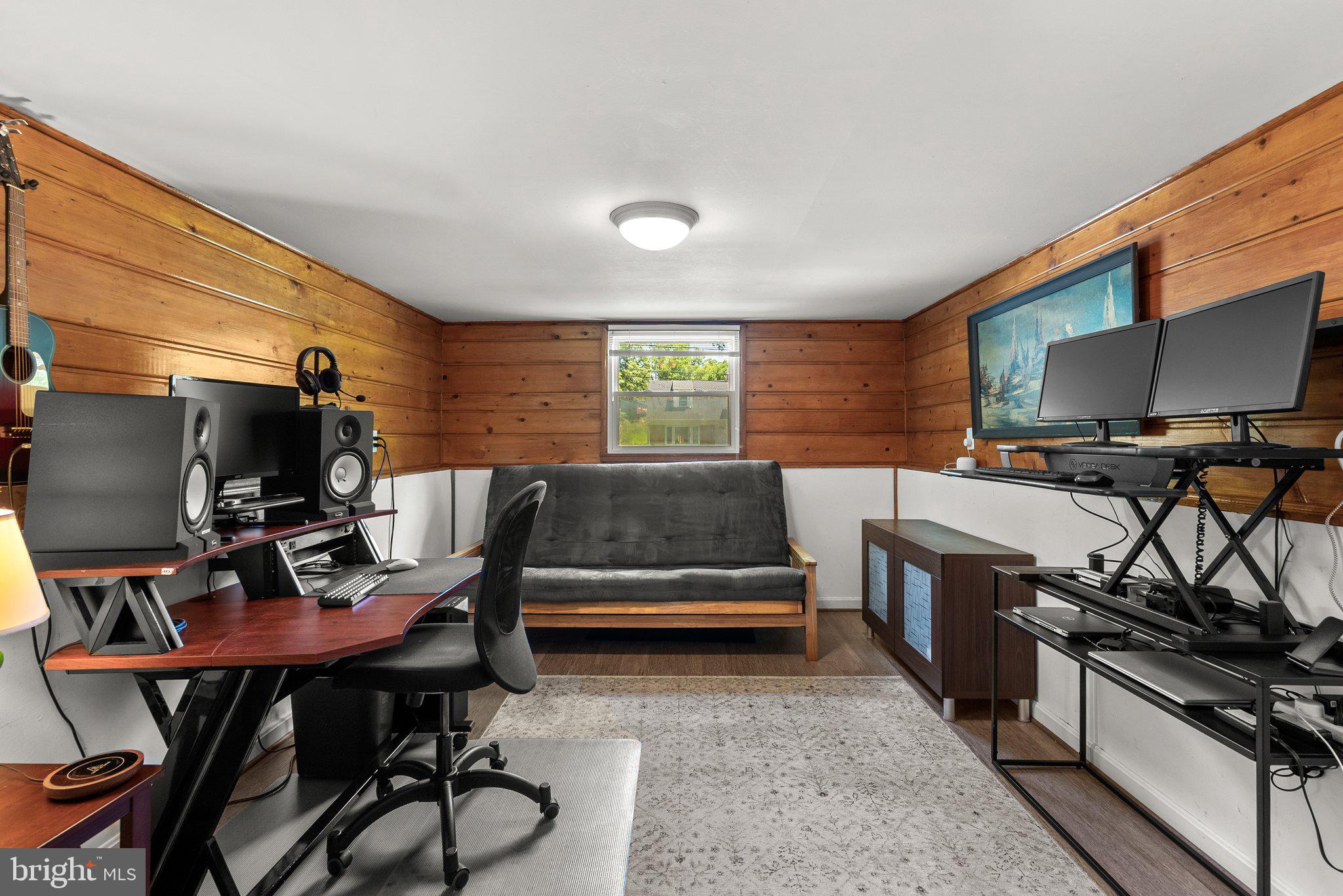 WHEATON WOODS - Residential