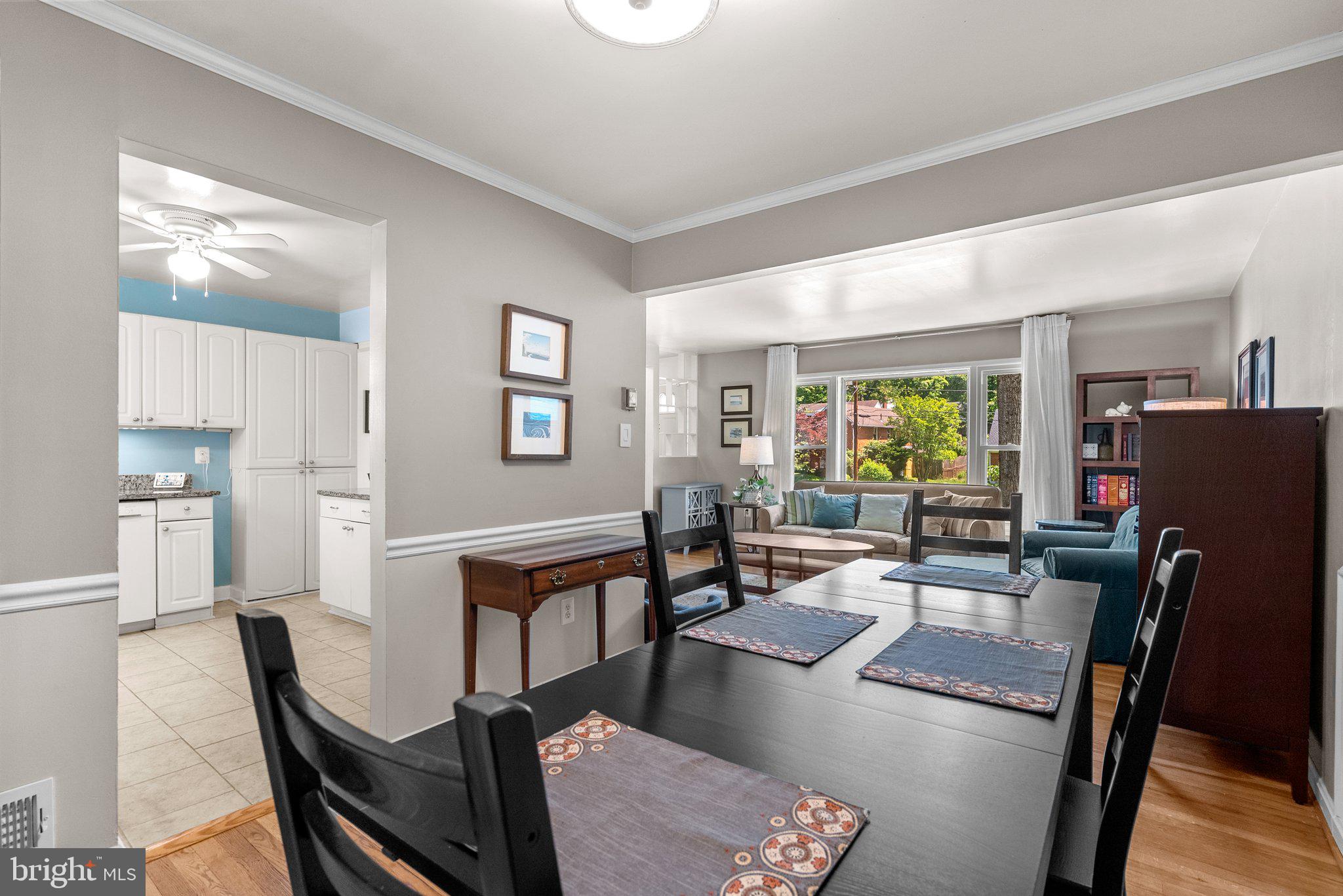 WHEATON WOODS - Residential