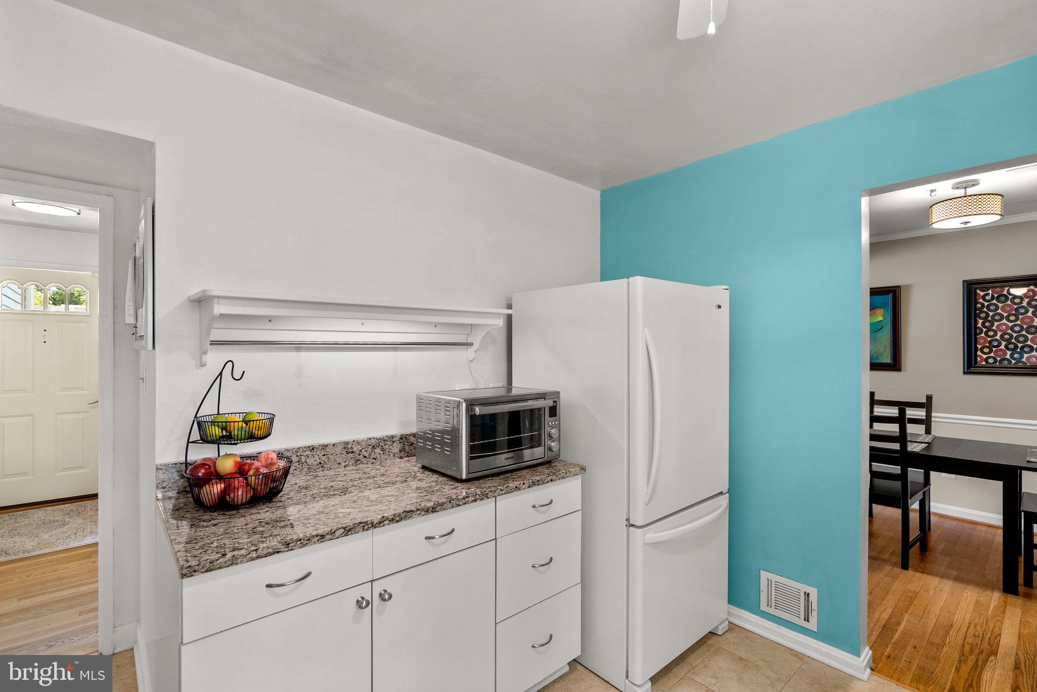 WHEATON WOODS - Residential