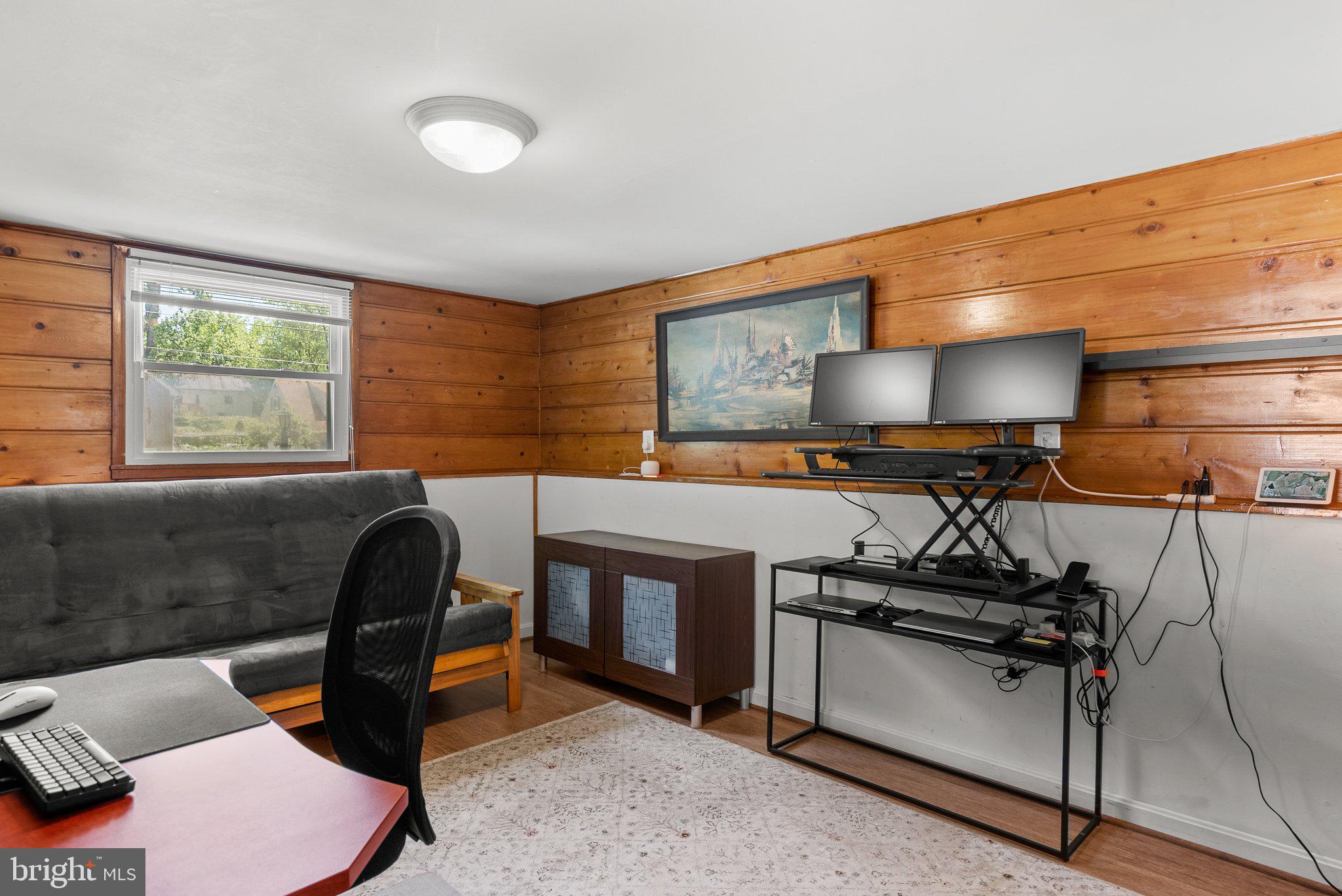 WHEATON WOODS - Residential