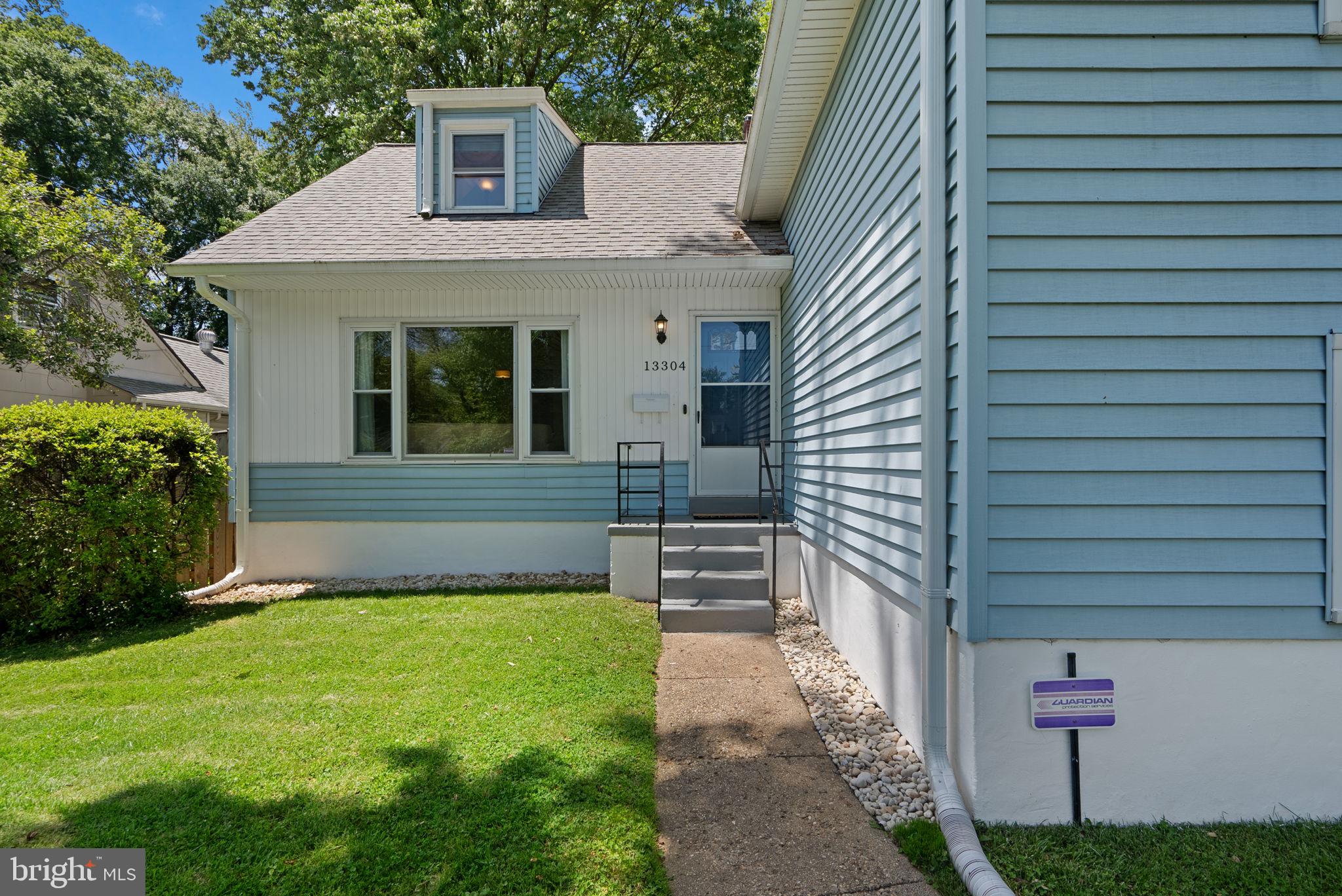 13304 GRENOBLE DRIVE