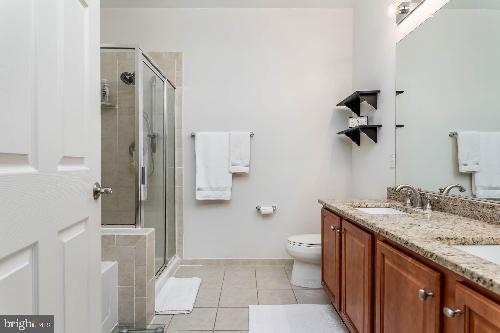 THE GRANDE AT RIVERVIEW - Residential