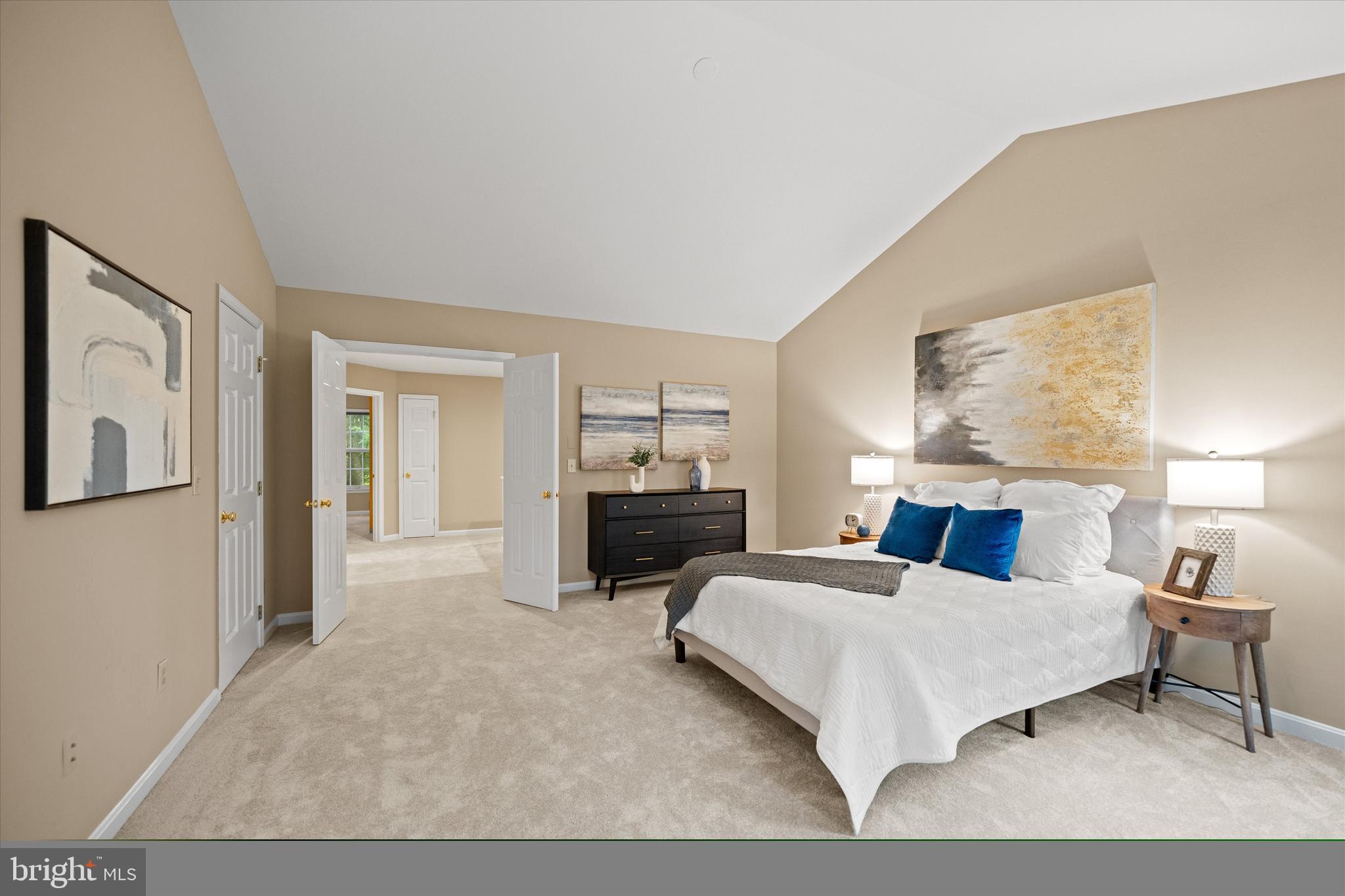 CHATHAM SQUARE - Residential