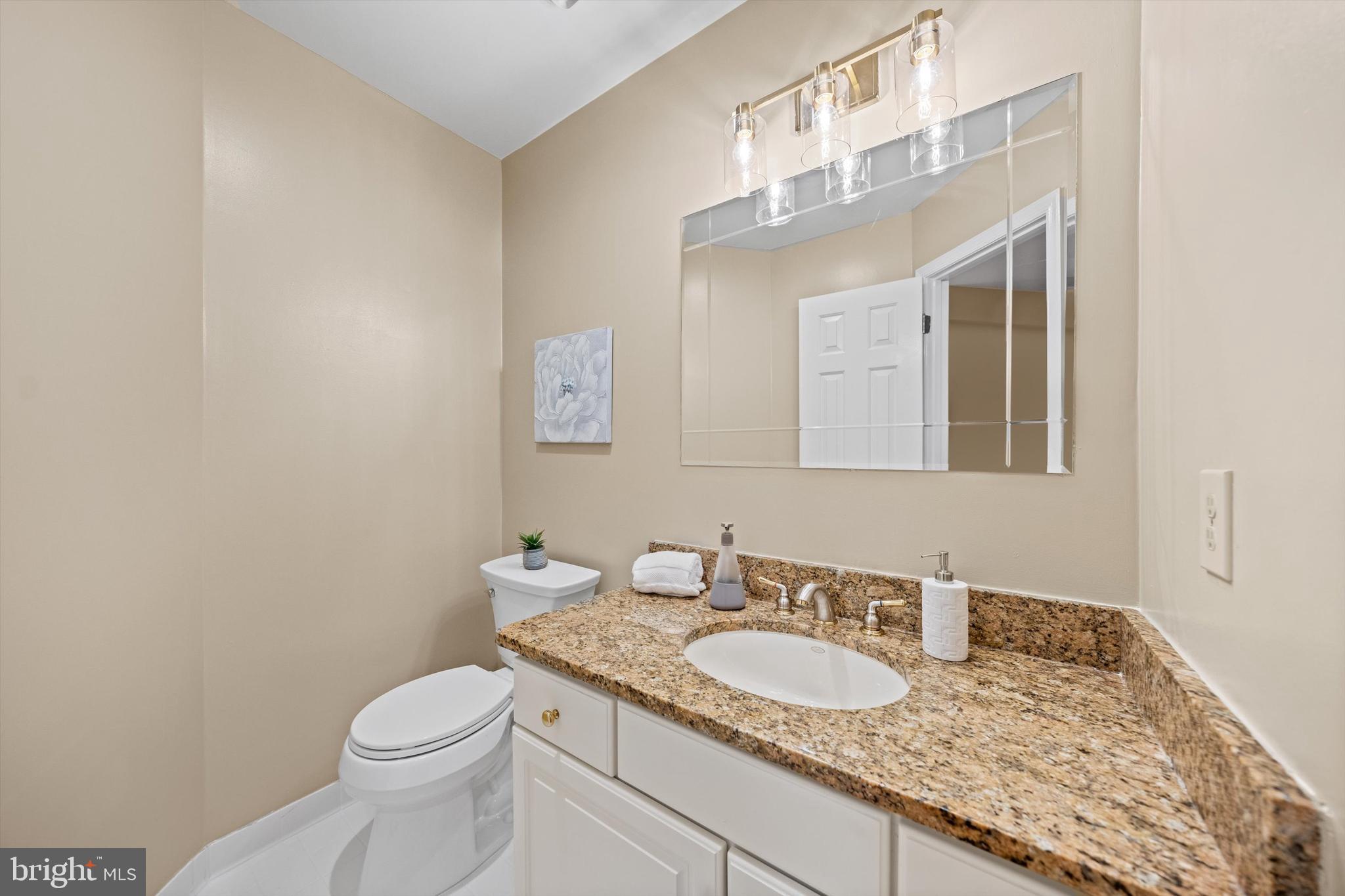 CHATHAM SQUARE - Residential