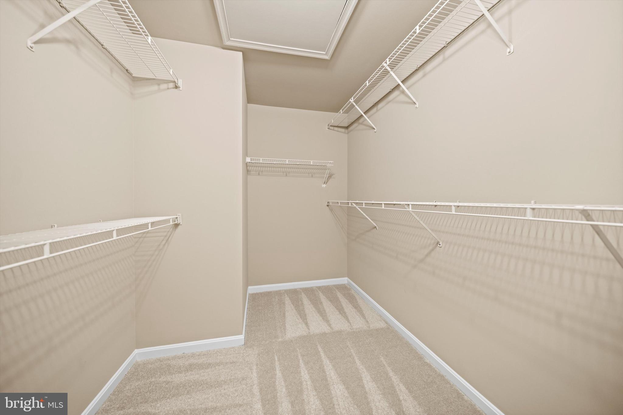 CHATHAM SQUARE - Residential