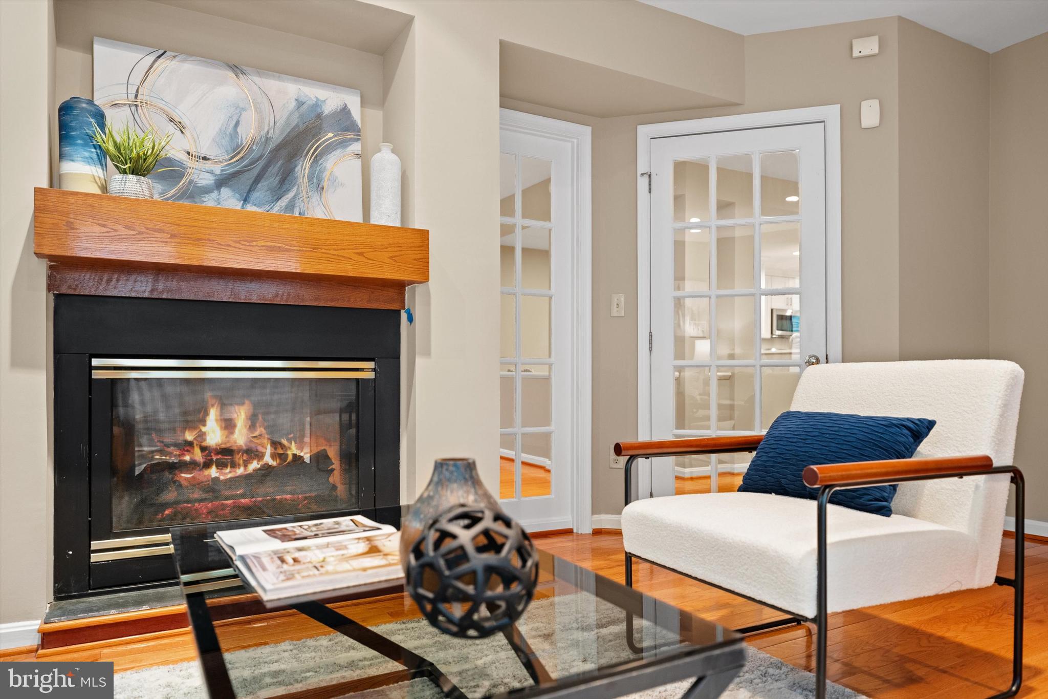 CHATHAM SQUARE - Residential