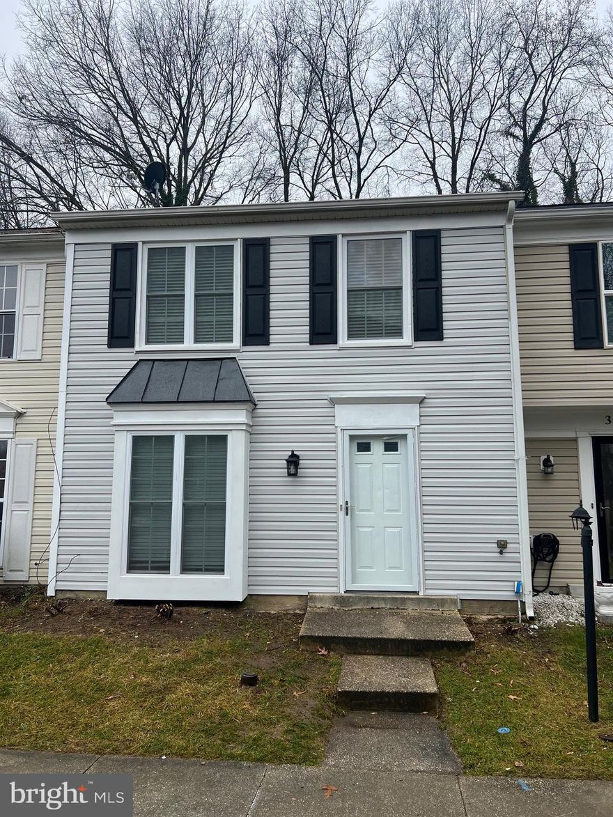 RENT REDUCED - WAITING FOR YOUR CLIENTS...Beautifully  renovated throughout.  Your pickiest client will love the upgrades.  Enter into the Main level to foyer;  Upgraded Gourmet Kitchen,  with Stainless Steel Appliances, White Cabinets with granite counter tops and Eat-in kitchen.  Large Living Room with crown and  chair mounding and a half bathroom.  Upstairs - Three bedrooms and One Full size bathroom.  New flooring and light fixers throughout and a nice fenced in yard for your summer cookouts. The home is located in the Waldorf Community  with lots of shopping, restaurants, gyms and many more  things to see and visit.  Please remove your shoes, and leave your card.   All clients will need GOOD CREDIT.