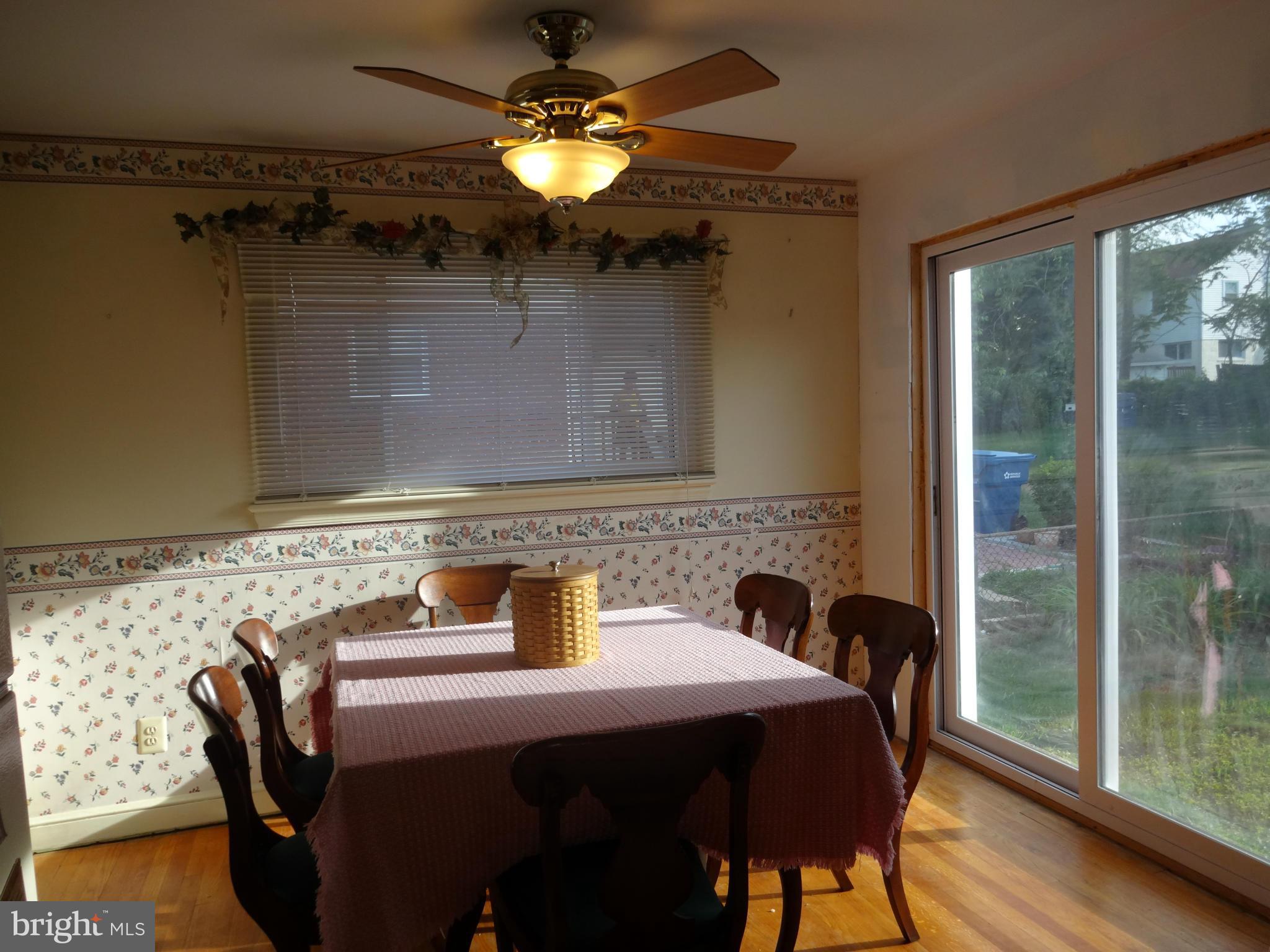 SPRINGFIELD - Residential