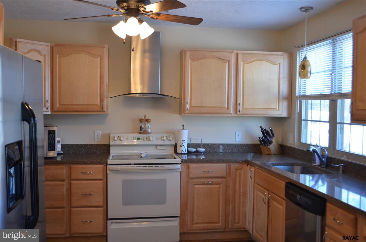 LAKE MEADE - Residential