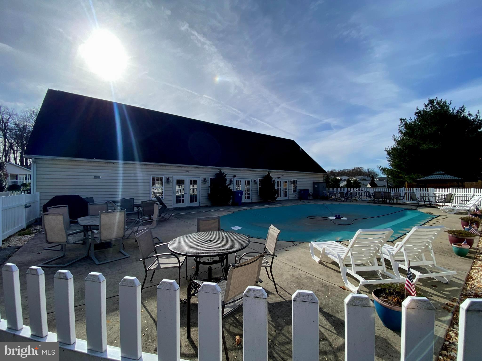 CREEKWOOD VILLAGE - Residential