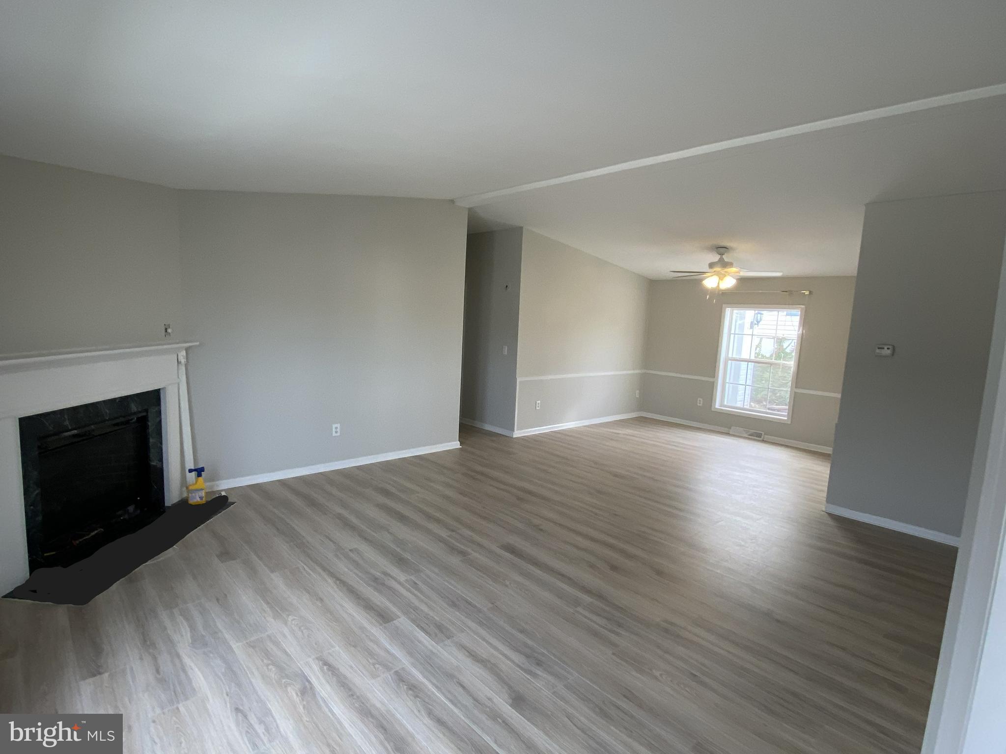 CREEKWOOD VILLAGE - Residential