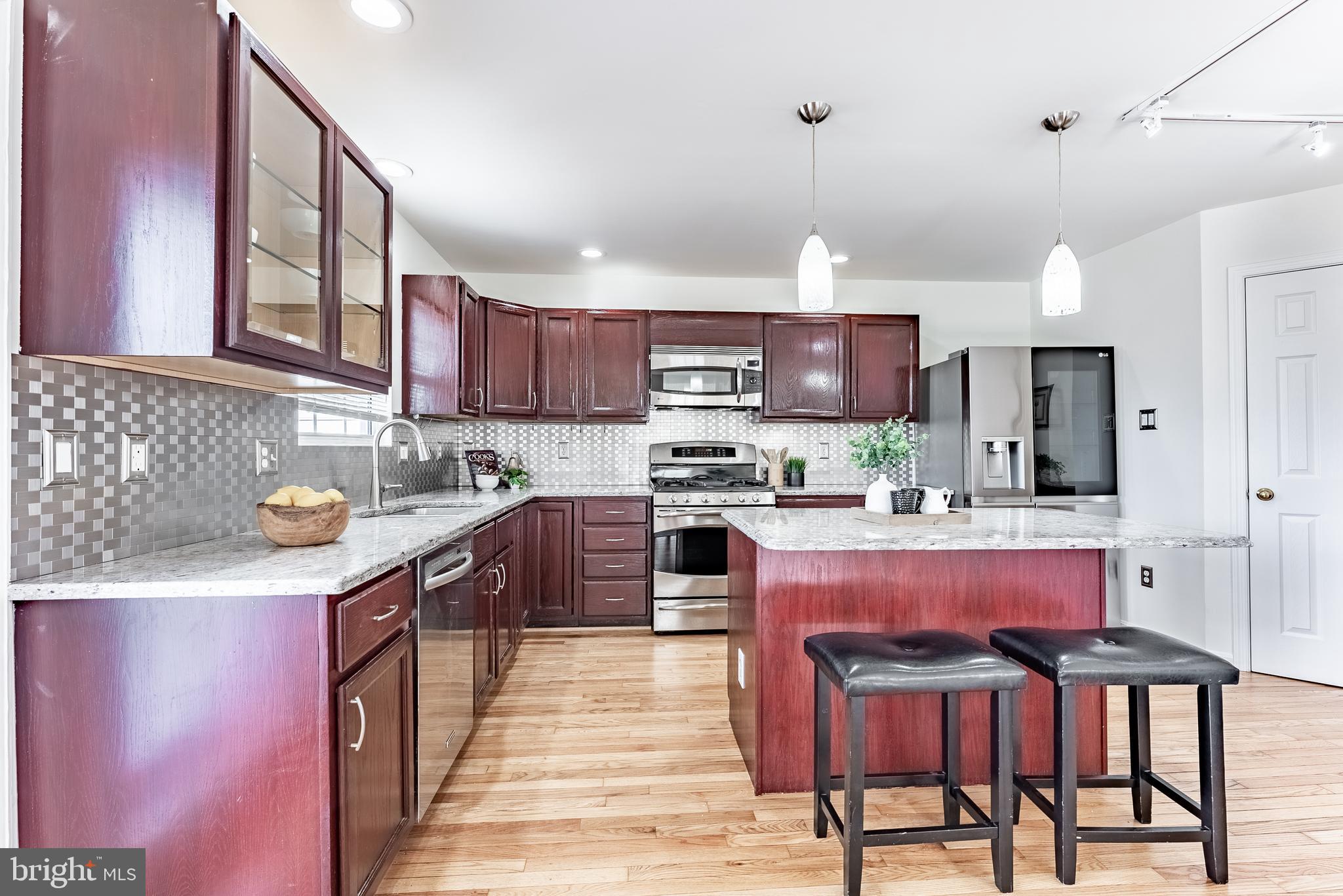 4828 HERON NECK LANE