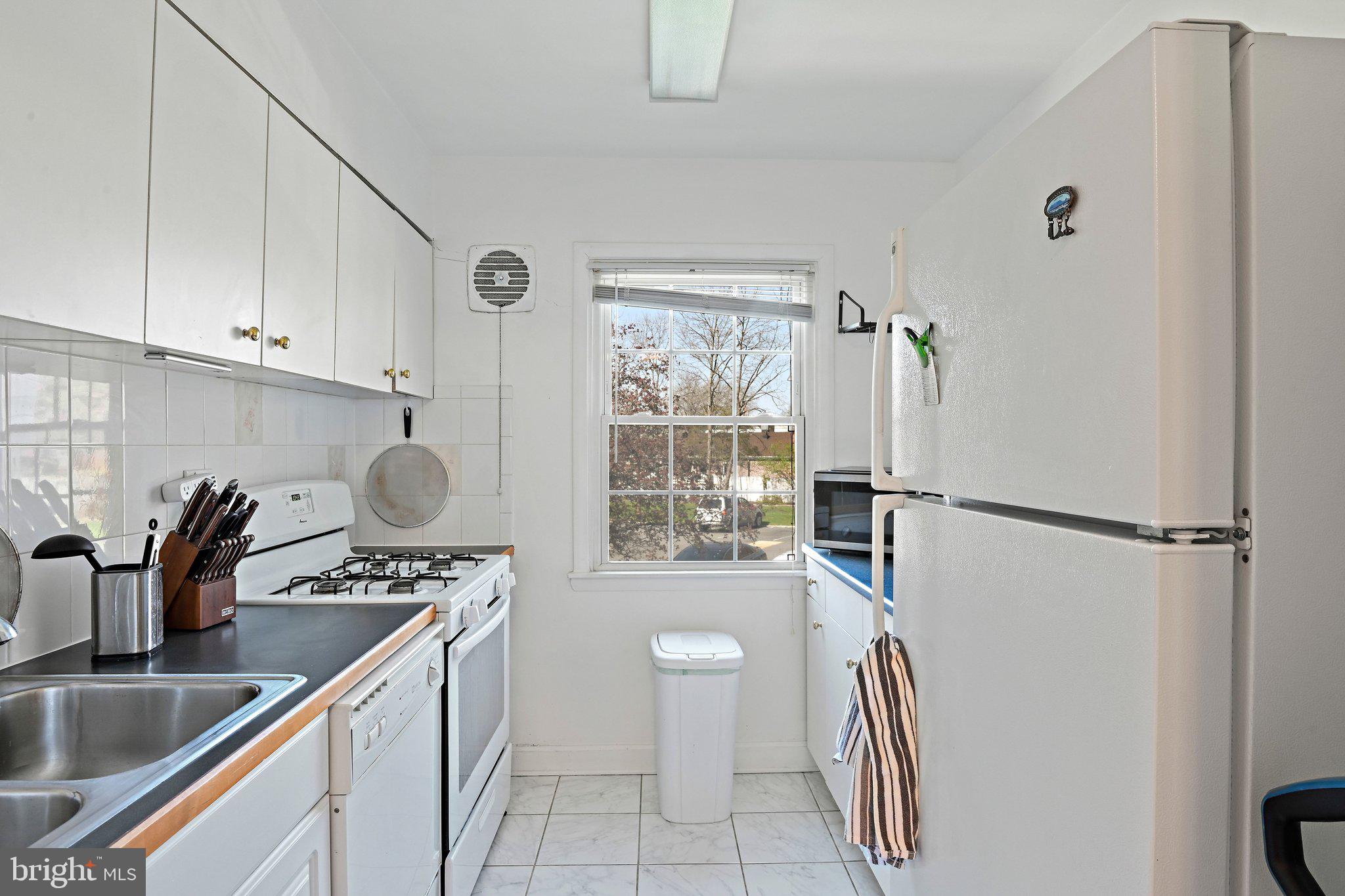 FOXCROFT COLONY - Residential