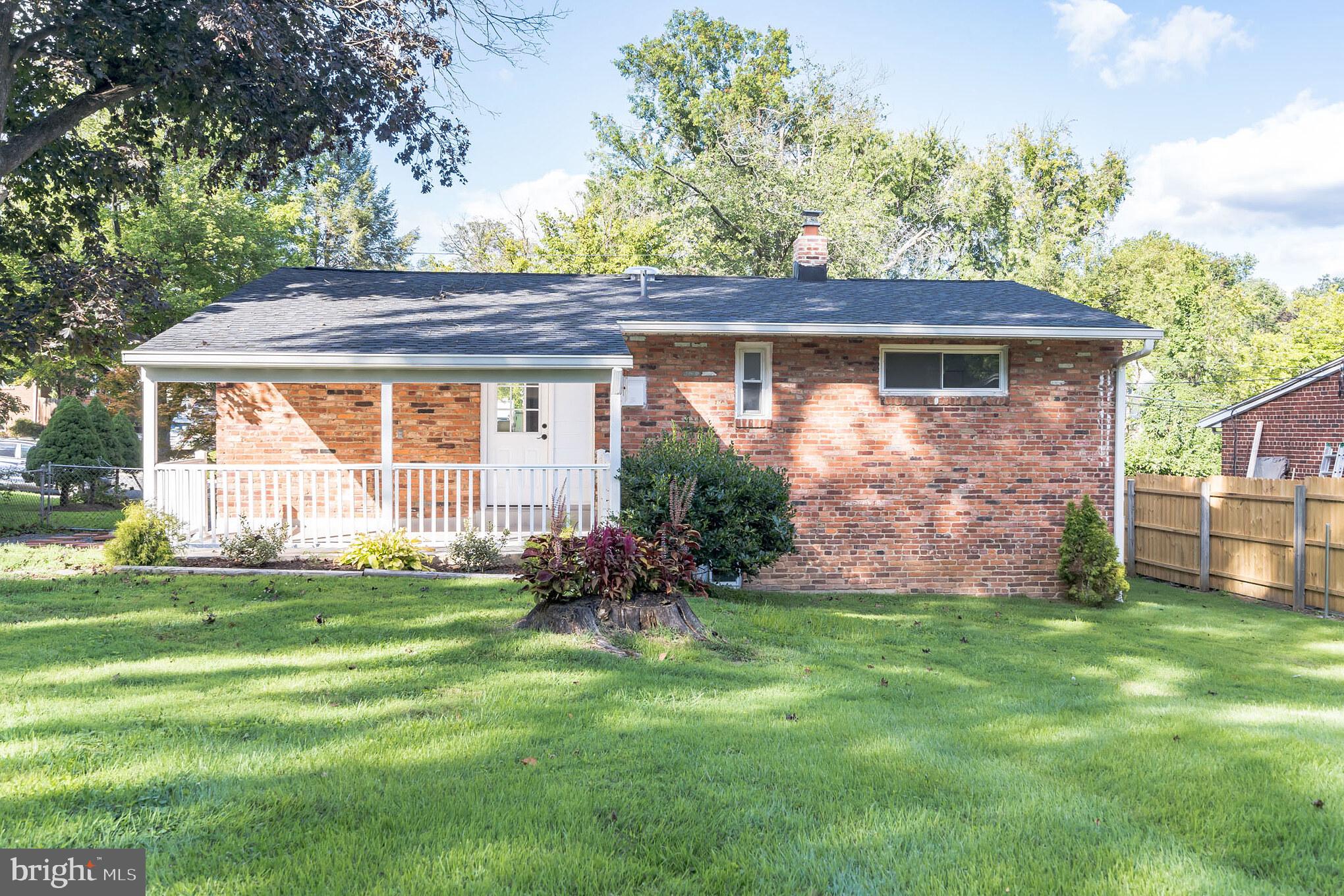 ASPEN HILL - Residential