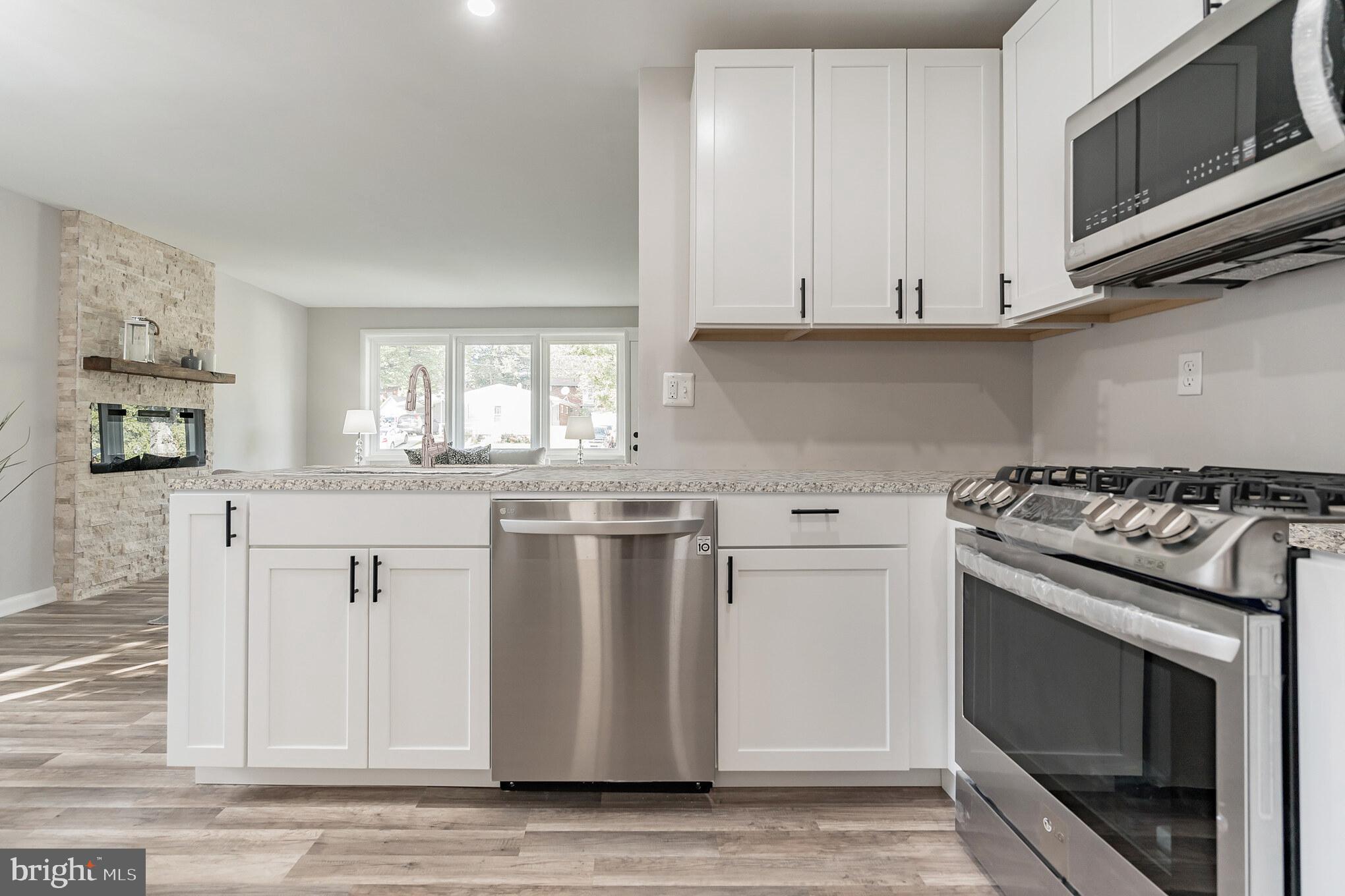 ASPEN HILL - Residential