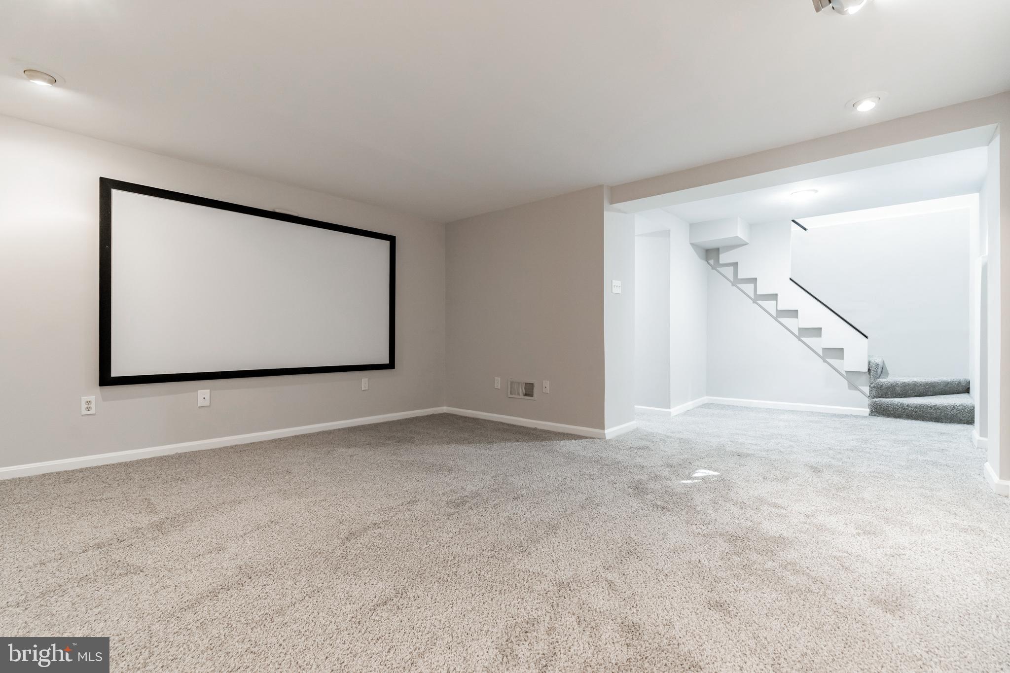 ASPEN HILL - Residential