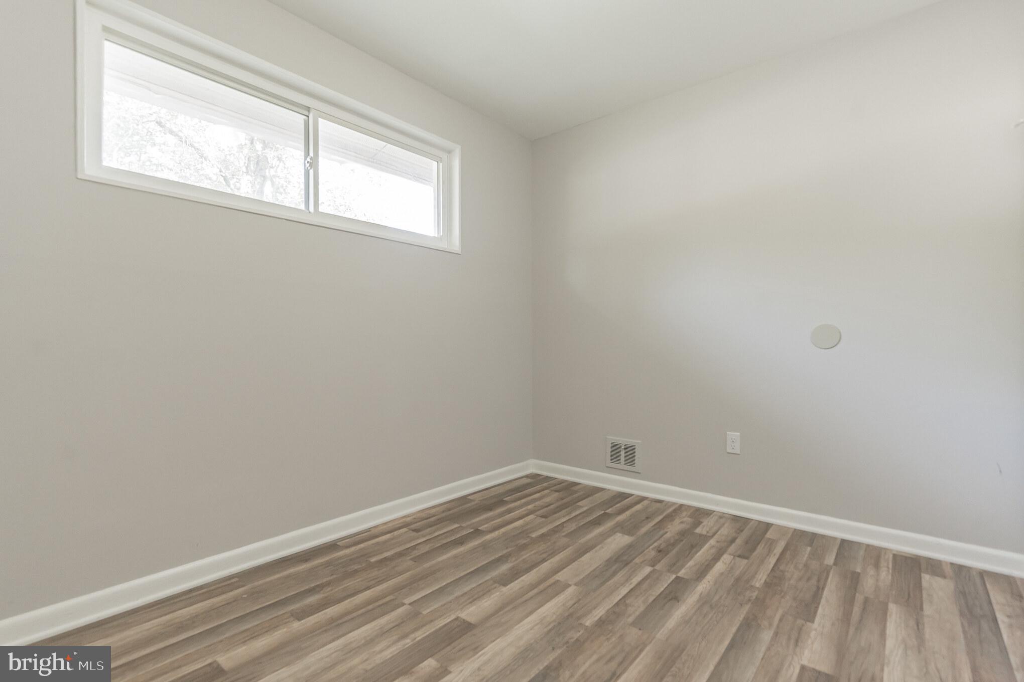 ASPEN HILL - Residential