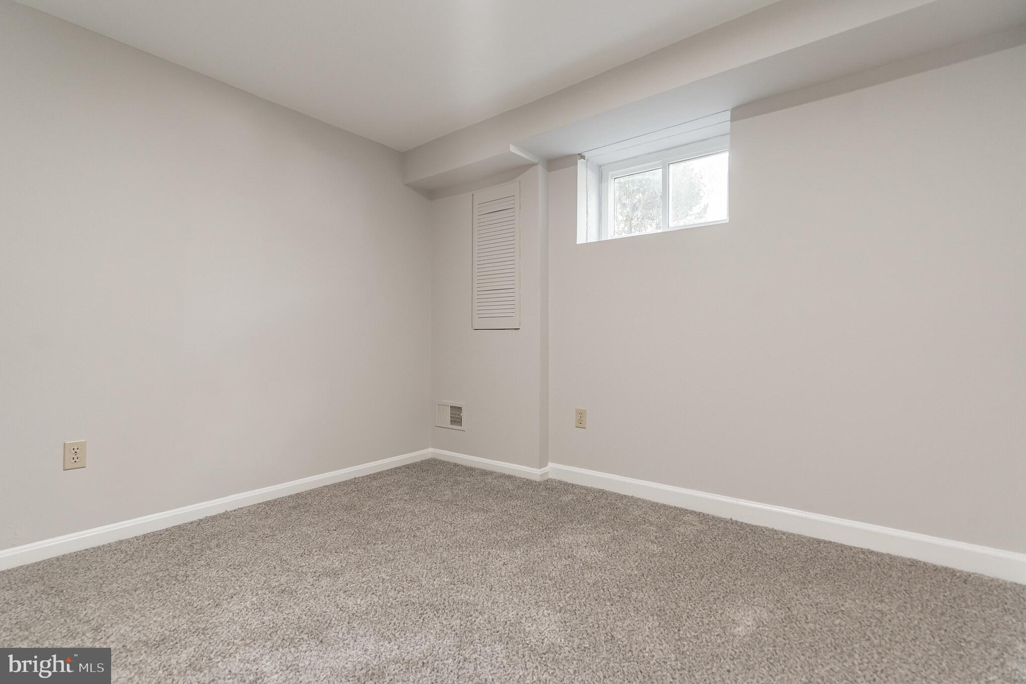 ASPEN HILL - Residential