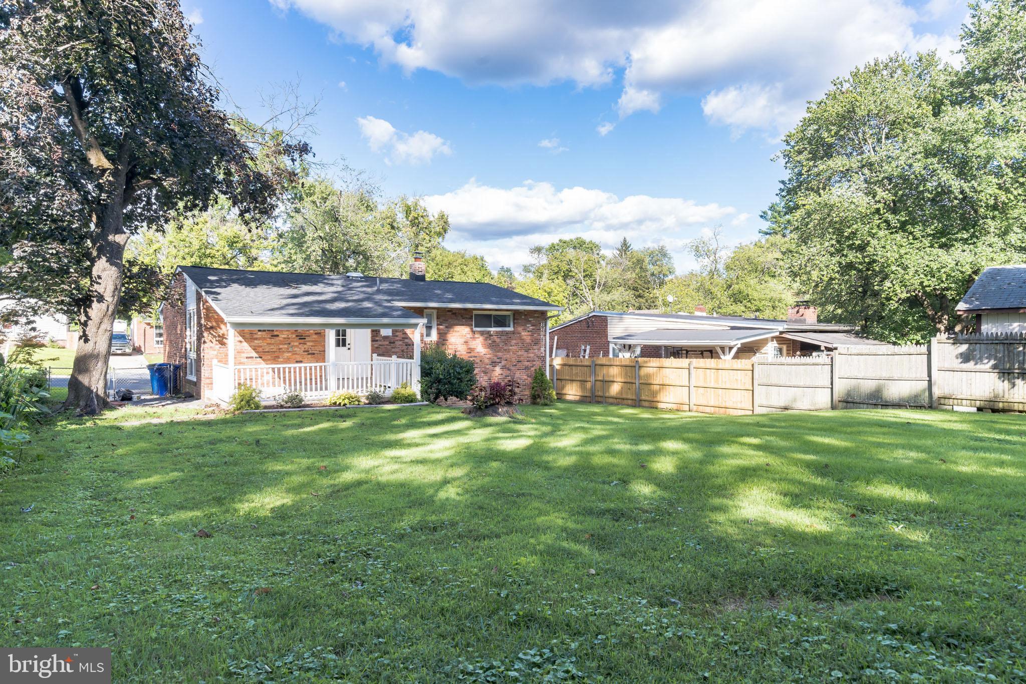 ASPEN HILL - Residential