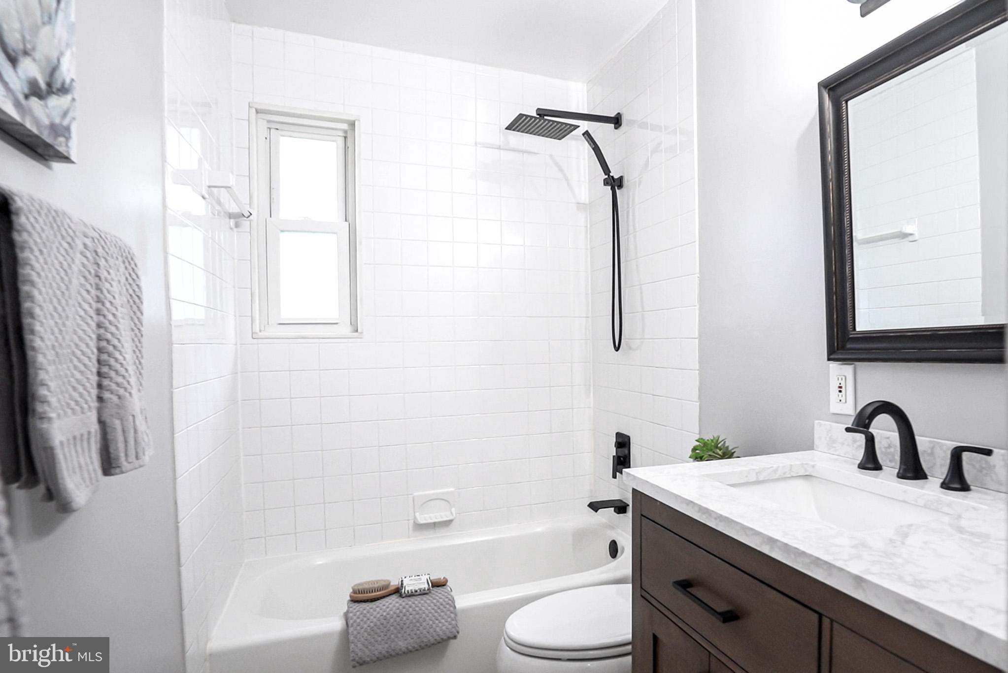 ASPEN HILL - Residential