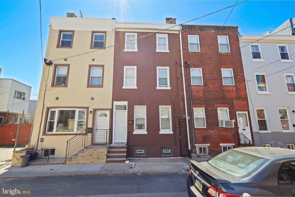 Photo of 502 Mountain Street, PHILADELPHIA, PA 19148 (MLS # PAPH2606066)