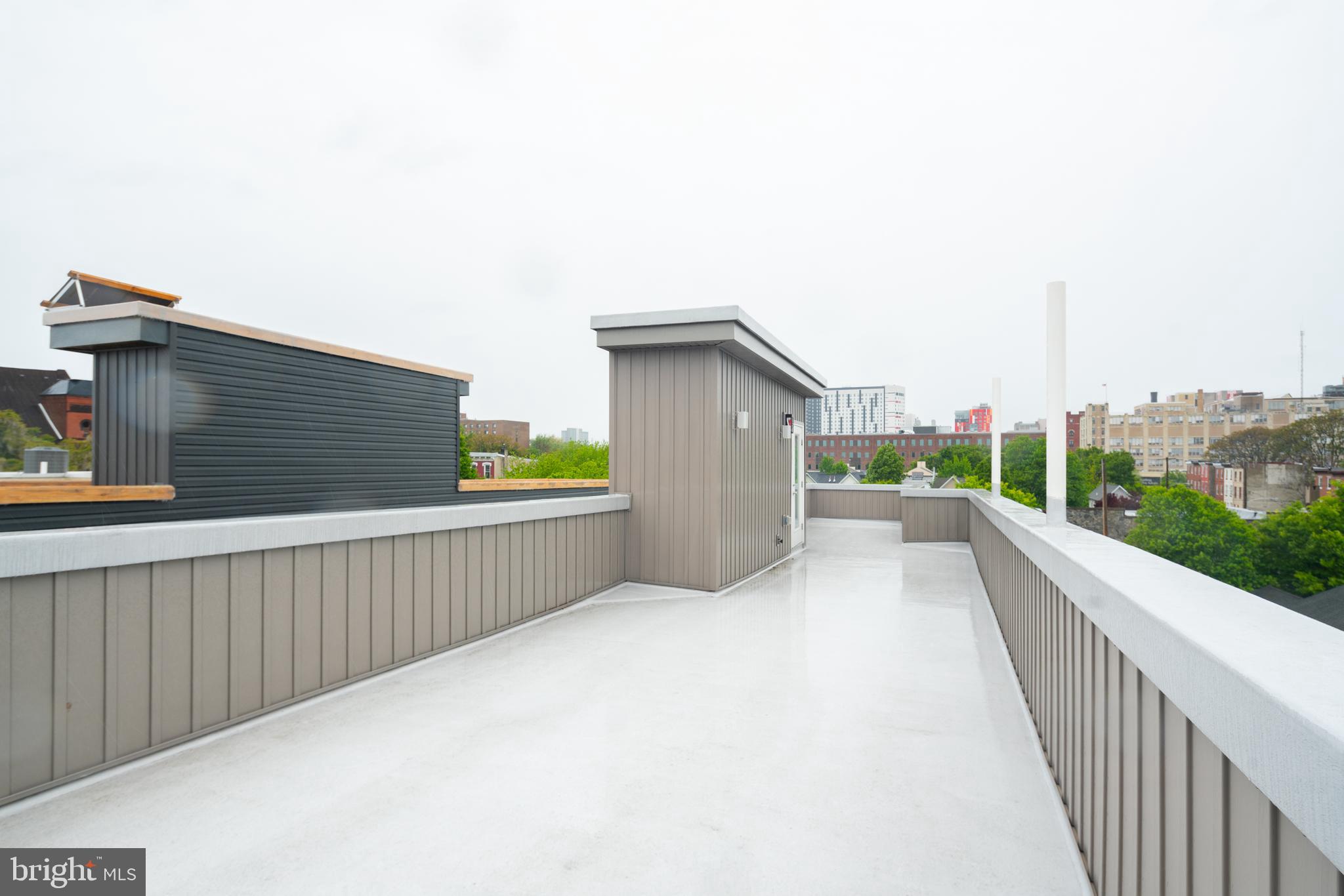 OLDE KENSINGTON - Residential Lease