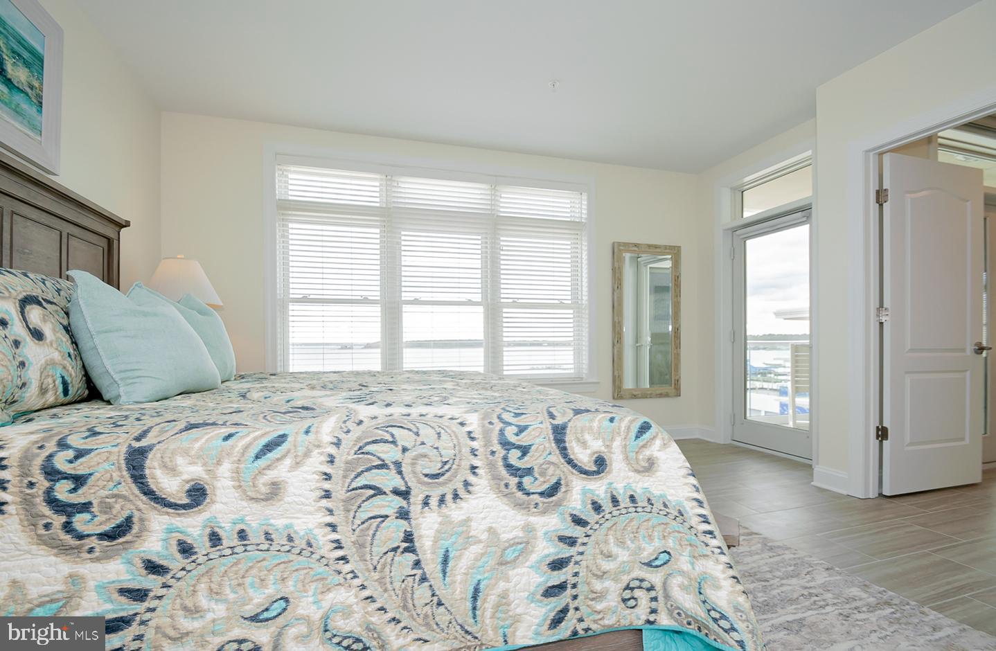 LIGHTHOUSE COVE - Residential