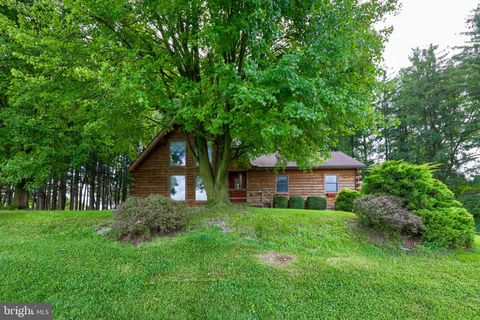 Photo of 509 Wabash Road, Ephrata, PA 17522 (MLS # PALA2055996)