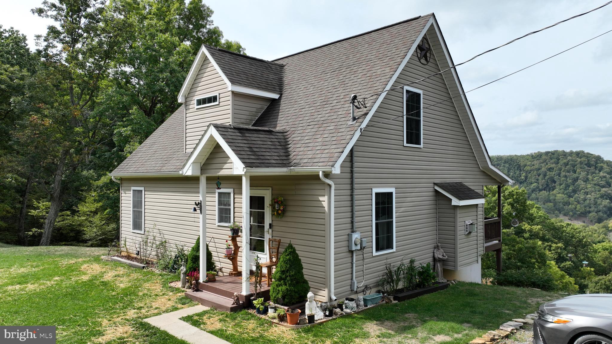 DEERFIELD HIGHLANDS - Residential