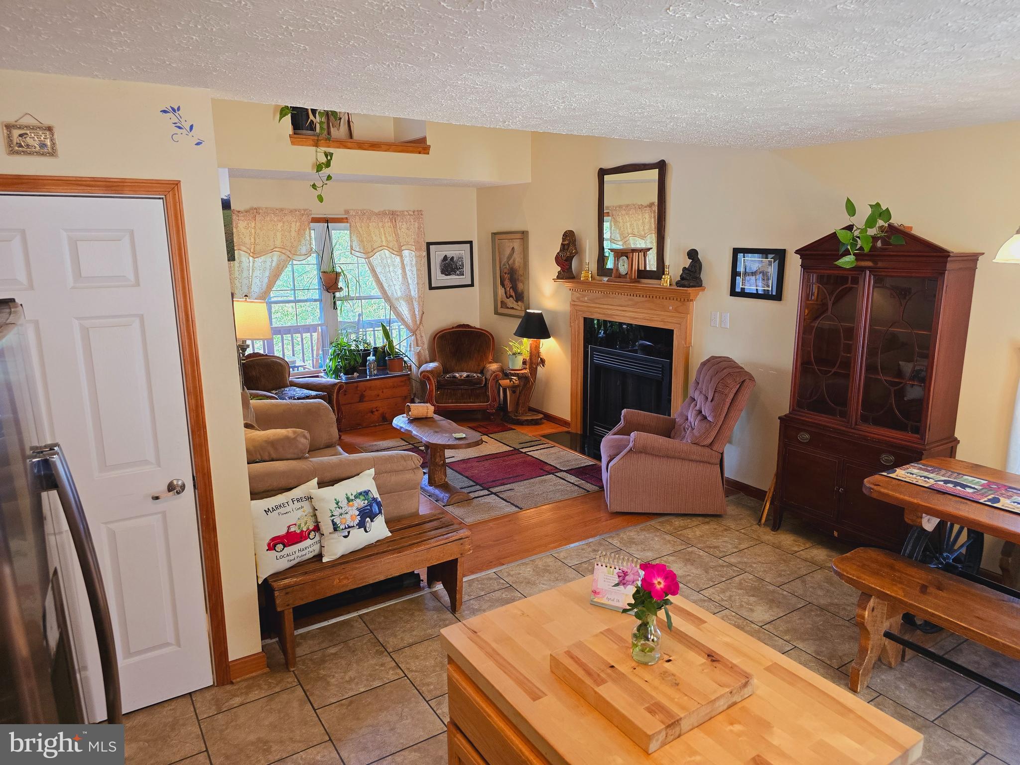 DEERFIELD HIGHLANDS - Residential